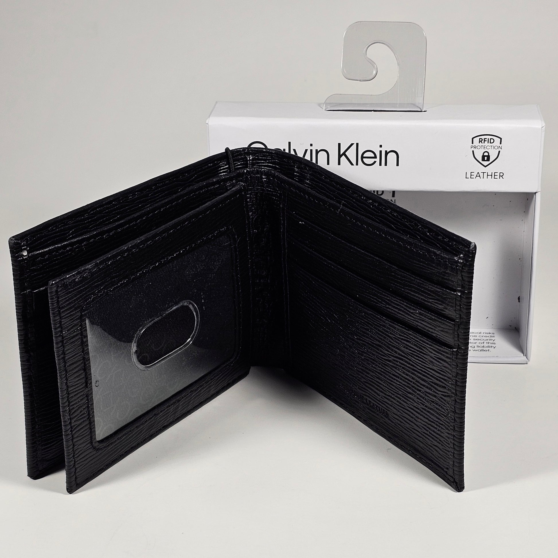Calvin Klein Men’s Bifold Black Genuine Leather RFID Passcase Wallet 31KA220003 - Wallets