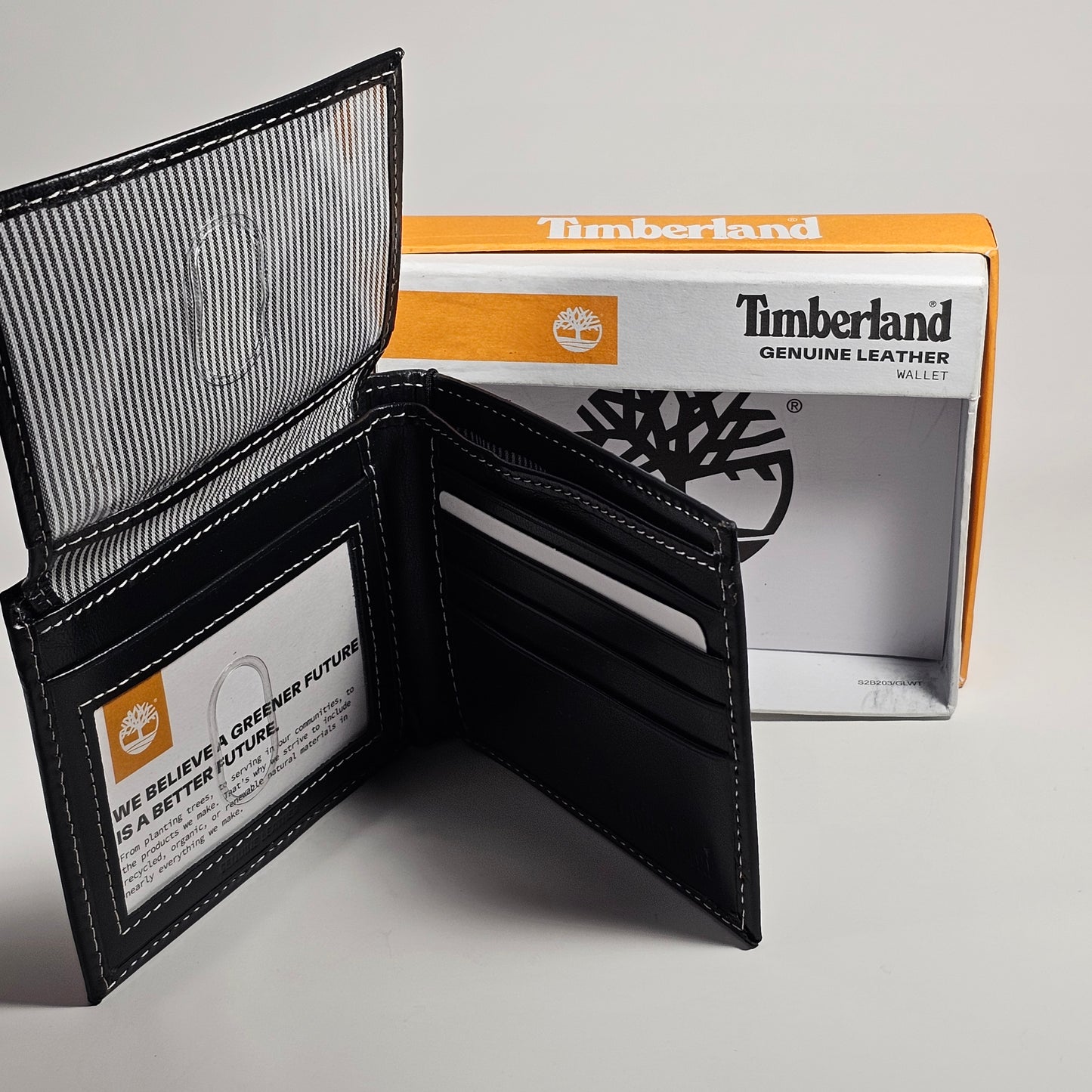 Timberland Men’s Bifold Black Stitched Genuine Leather Passcase Wallet D01387/08 - Wallets