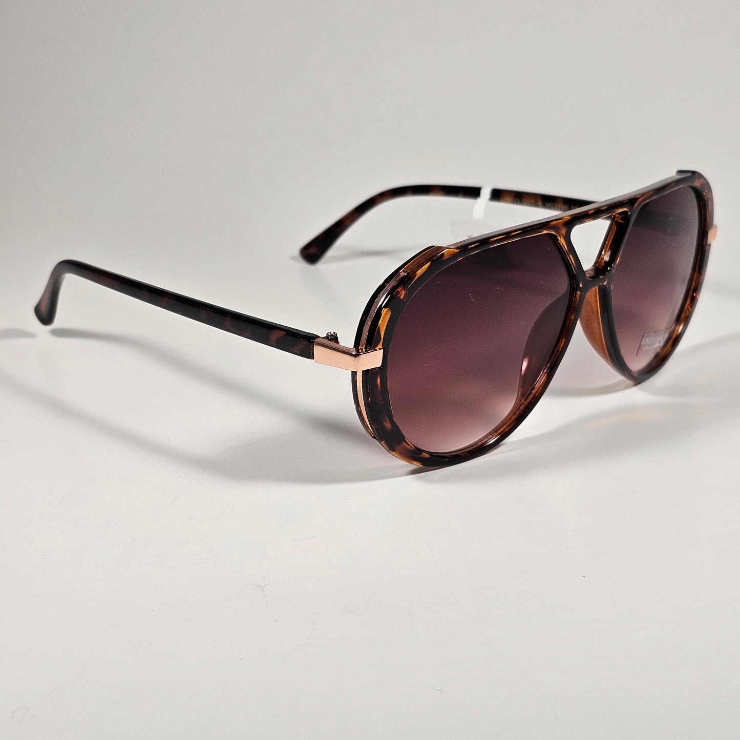 Vince Camuto VC1190 TS Aviator Sunglasses Tortoise Frame Brown Gradient Lens - Sunglasses