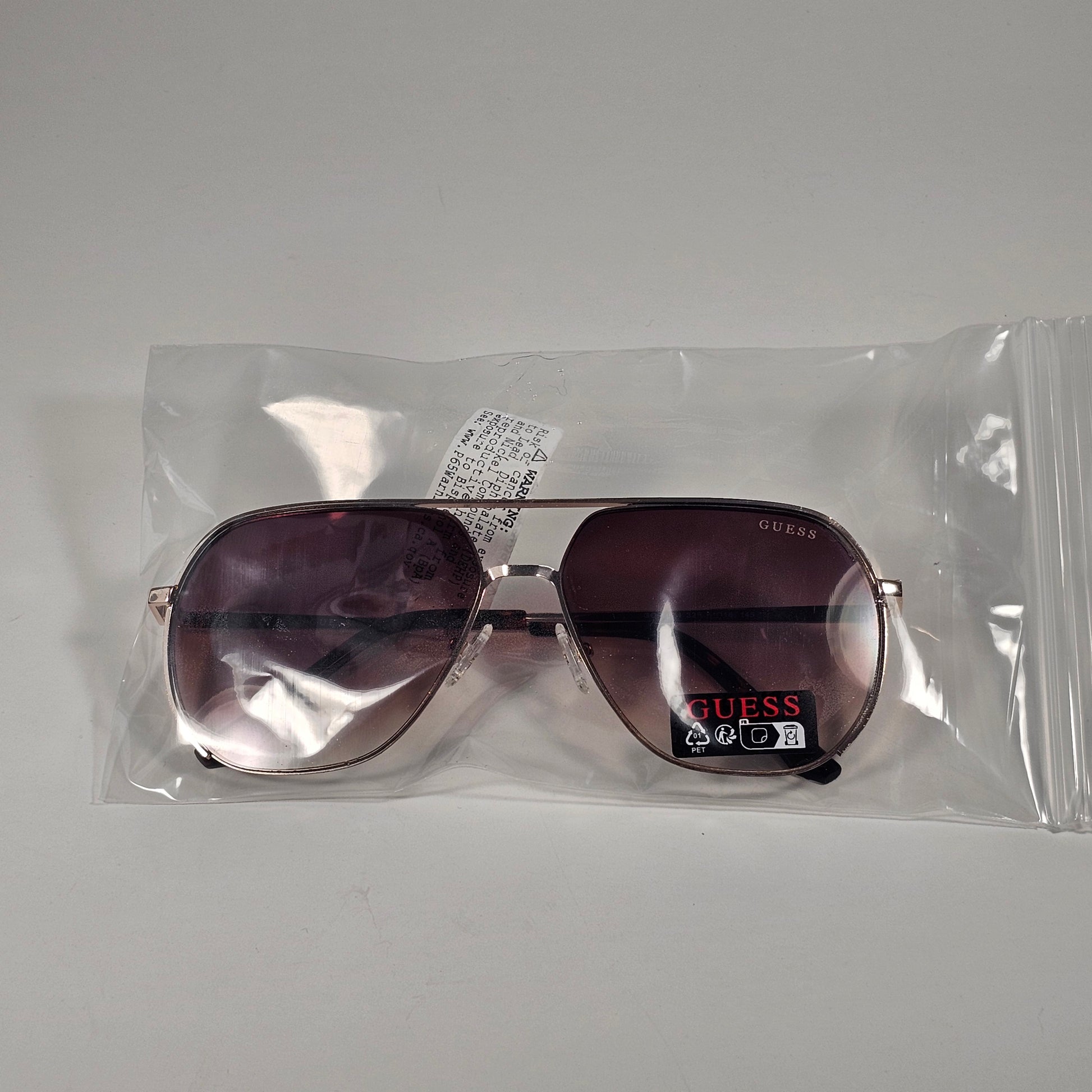 Guess GO00064 32F Pilot Sunglasses Gold Frame Brown Gradient Lens 61mm - Sunglasses