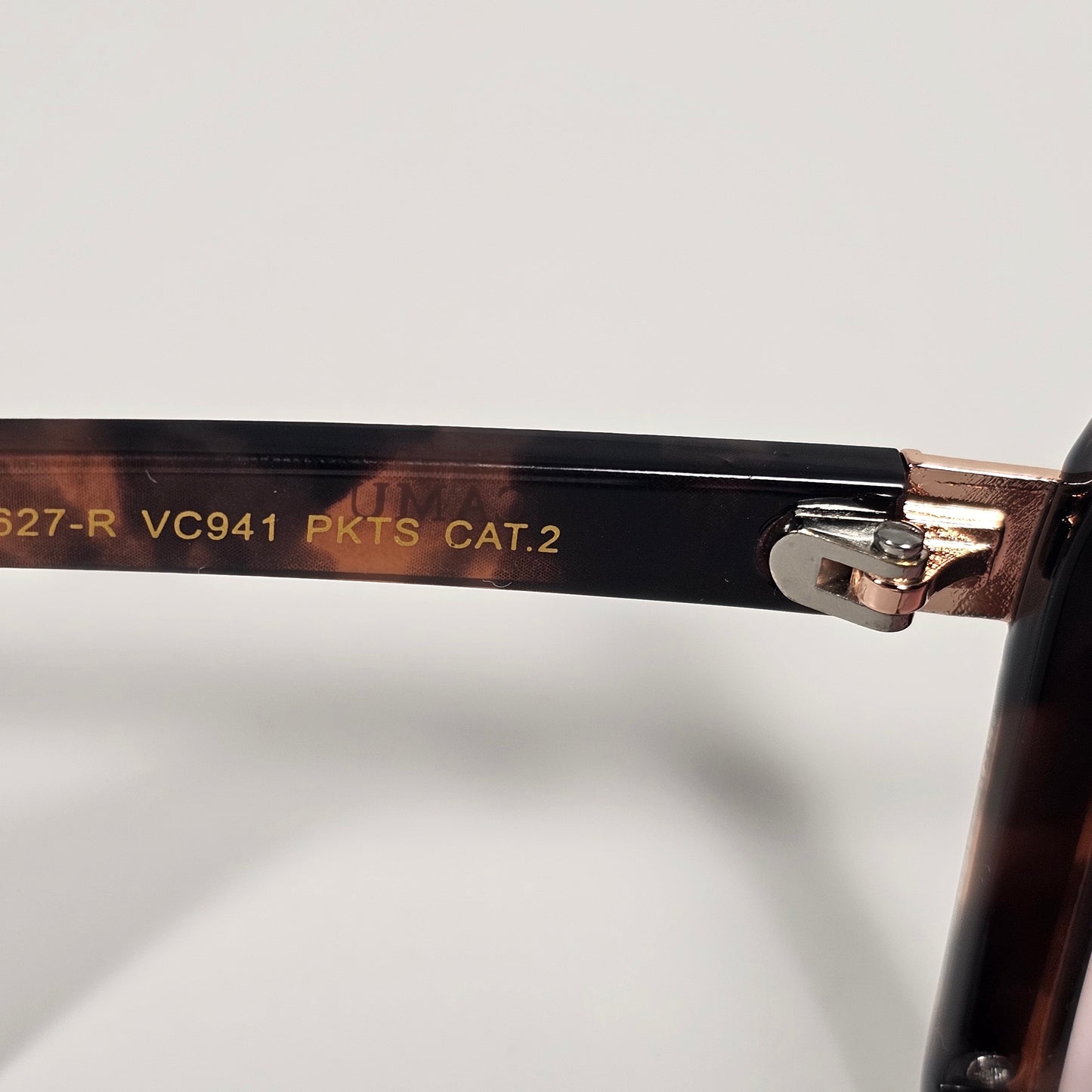 Vince Camuto VC941 PKTS Oversize Butterfly Sunglasses Brown Tortoise And Pink Gradient Lens - Sunglasses