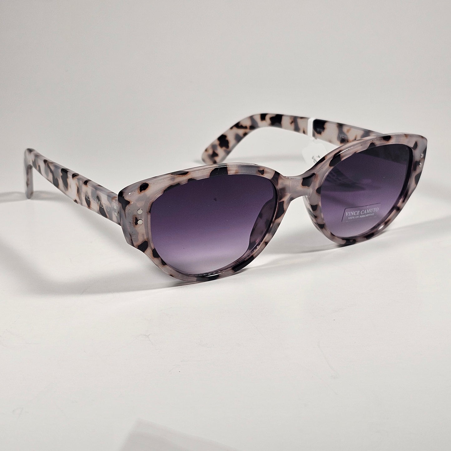 Vince Camuto VC1174 GYTS Cat Eye Sunglasses Gray Tortoise Smoke Gradient Lens - Sunglasses
