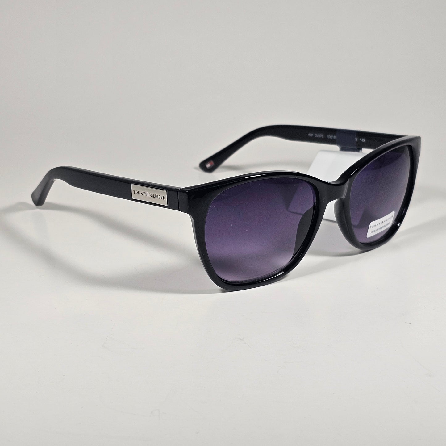 Tommy Hilfiger WP OL670 Oval Sunglasses Shiny Black Frame Smoke Gradient Lens