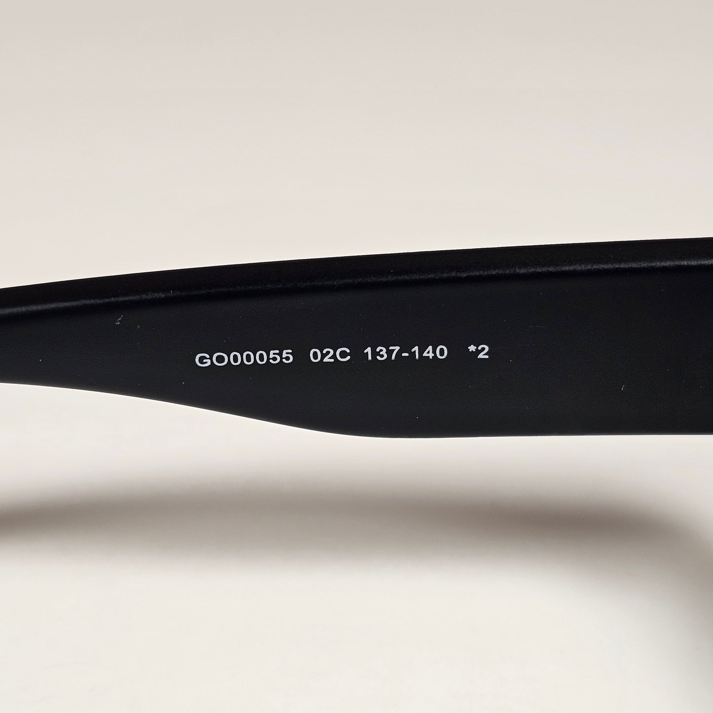 Guess GO00055 02C Rectangular Shield Wrap Sunglasses Red Matte Black Multicolor Mirror Lens