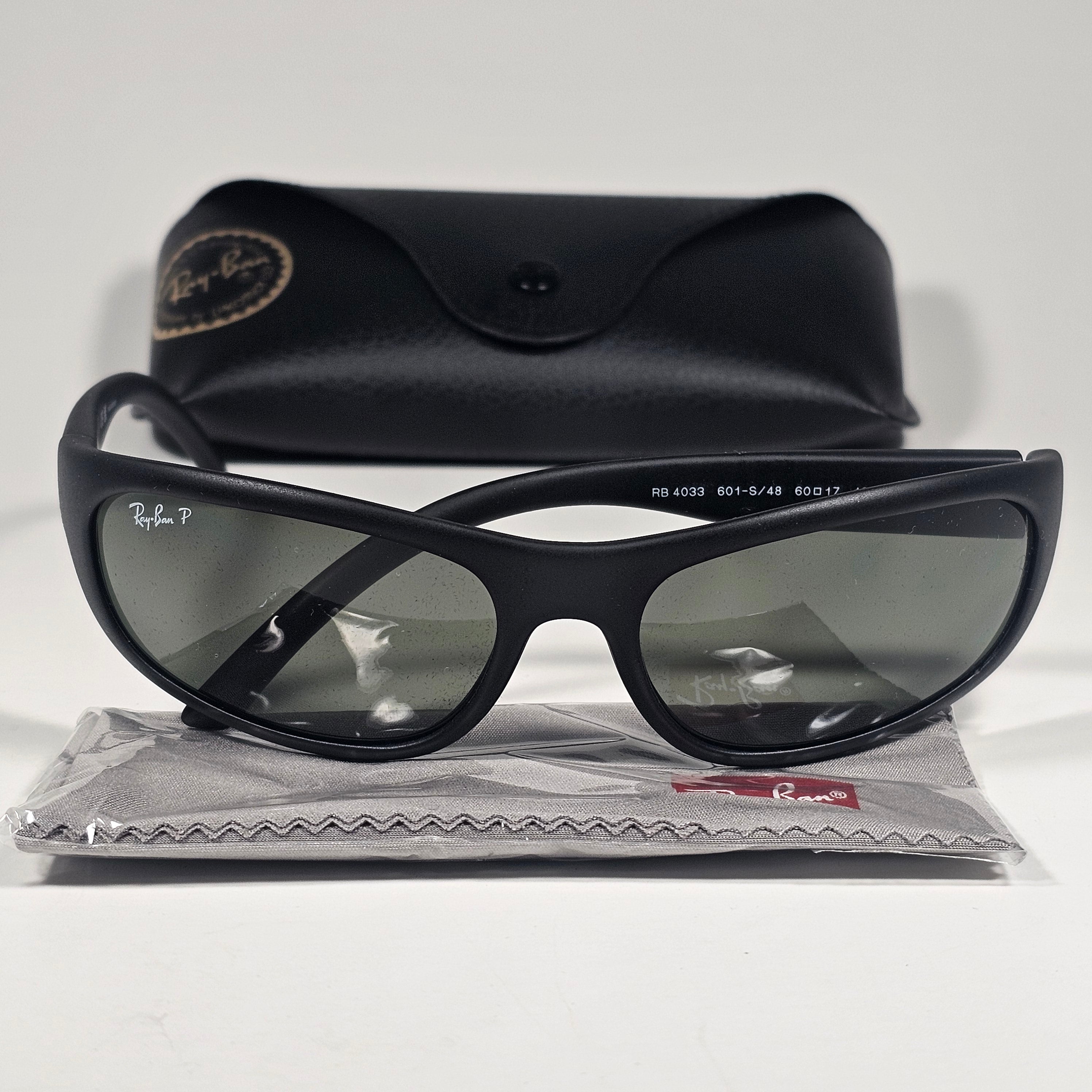 Ray-Ban Predator Polarized Sunglasses Matte Black Green Lens