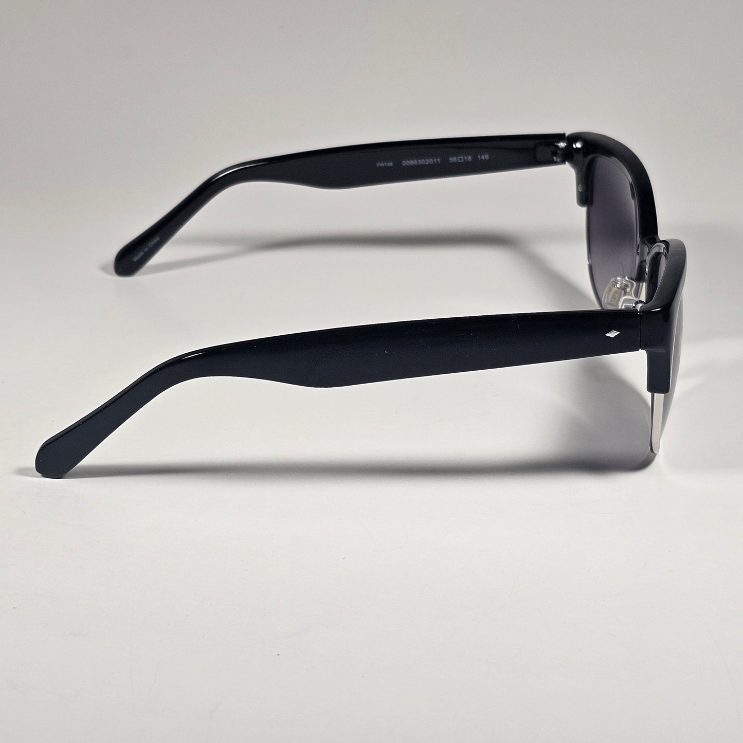 Fossil Catty Club Sunglasses Black Gloss Frame Silver Trim Smoke Gradient Lens FW148