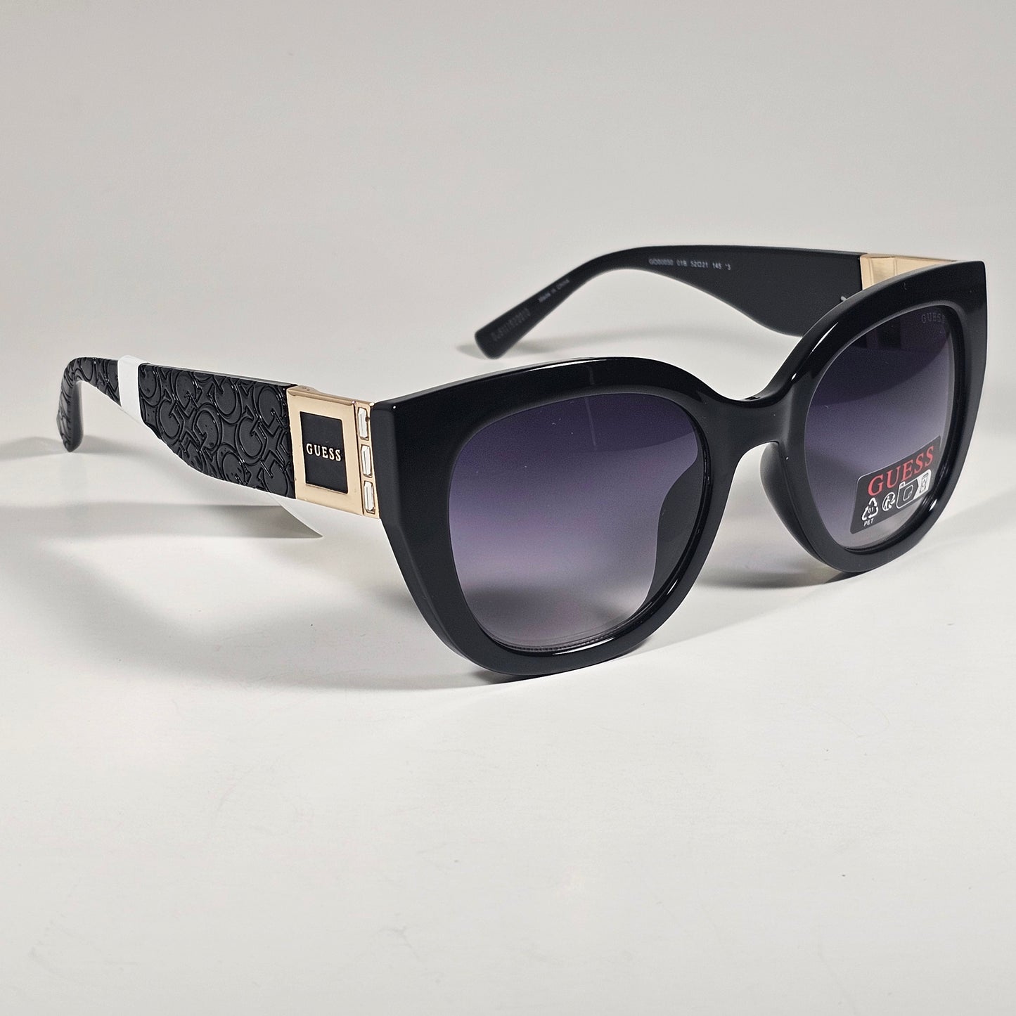 Guess GO00050 01B Cat Eye Sunglasses Shiny Black Frame Smoke Gradient Lens 52mm