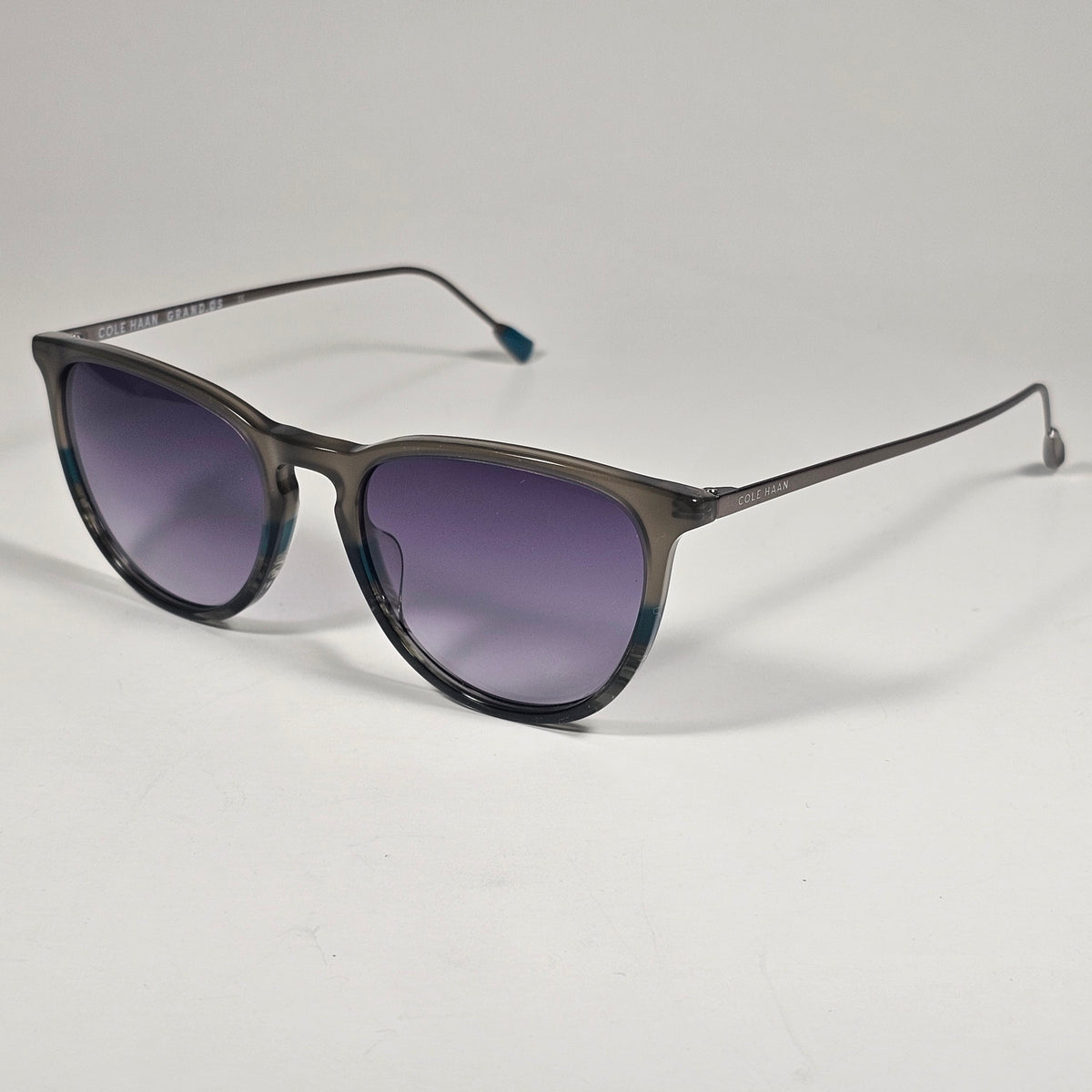 Cole Haan CH3001 303 Key Hole Ti-Flex Sunglasses Sage Horn Gray Gradient