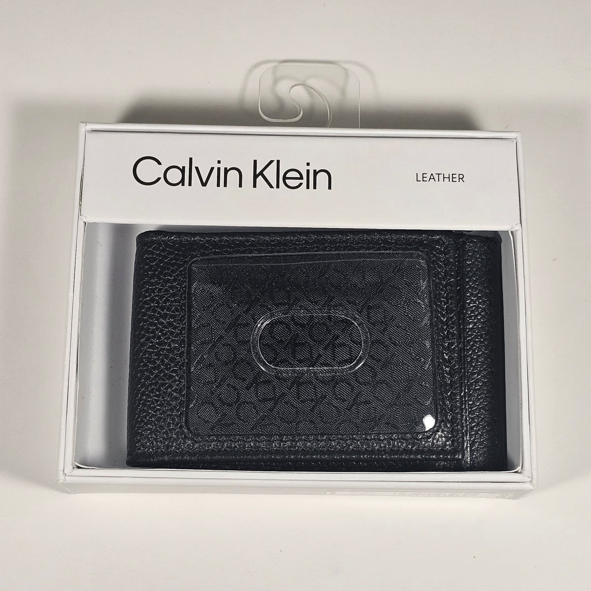 Calvin Klein Men's Bifold Black Leather Magnetic Front Pocket Wallet 31KA160013