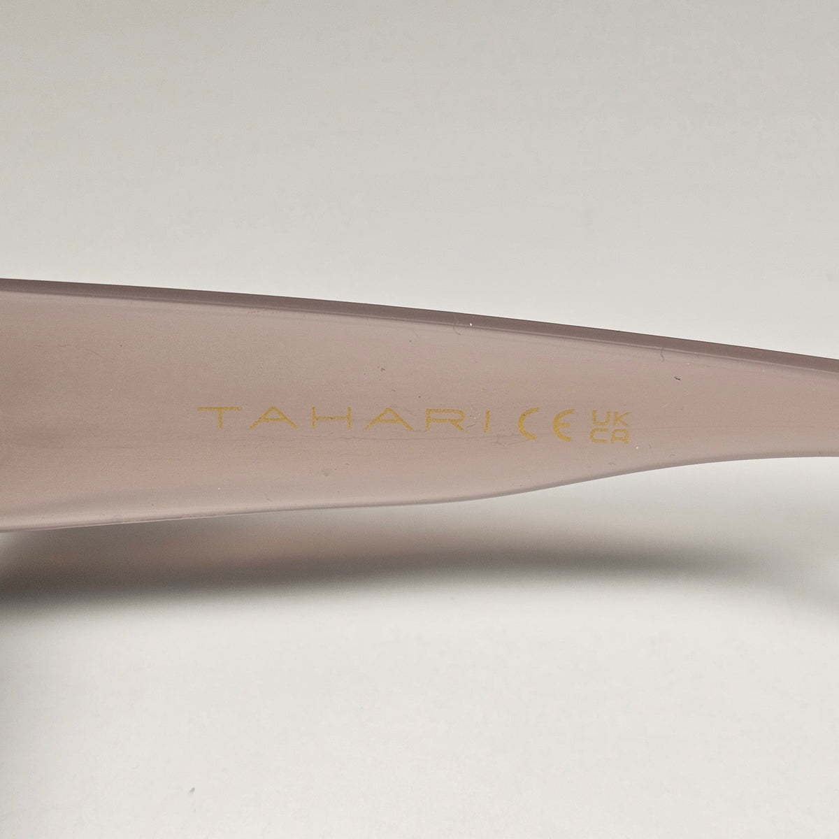 Tahari Rimless Geometric Sunglasses Nude Frame Smoke Gradient Lens TH941 GLDBR