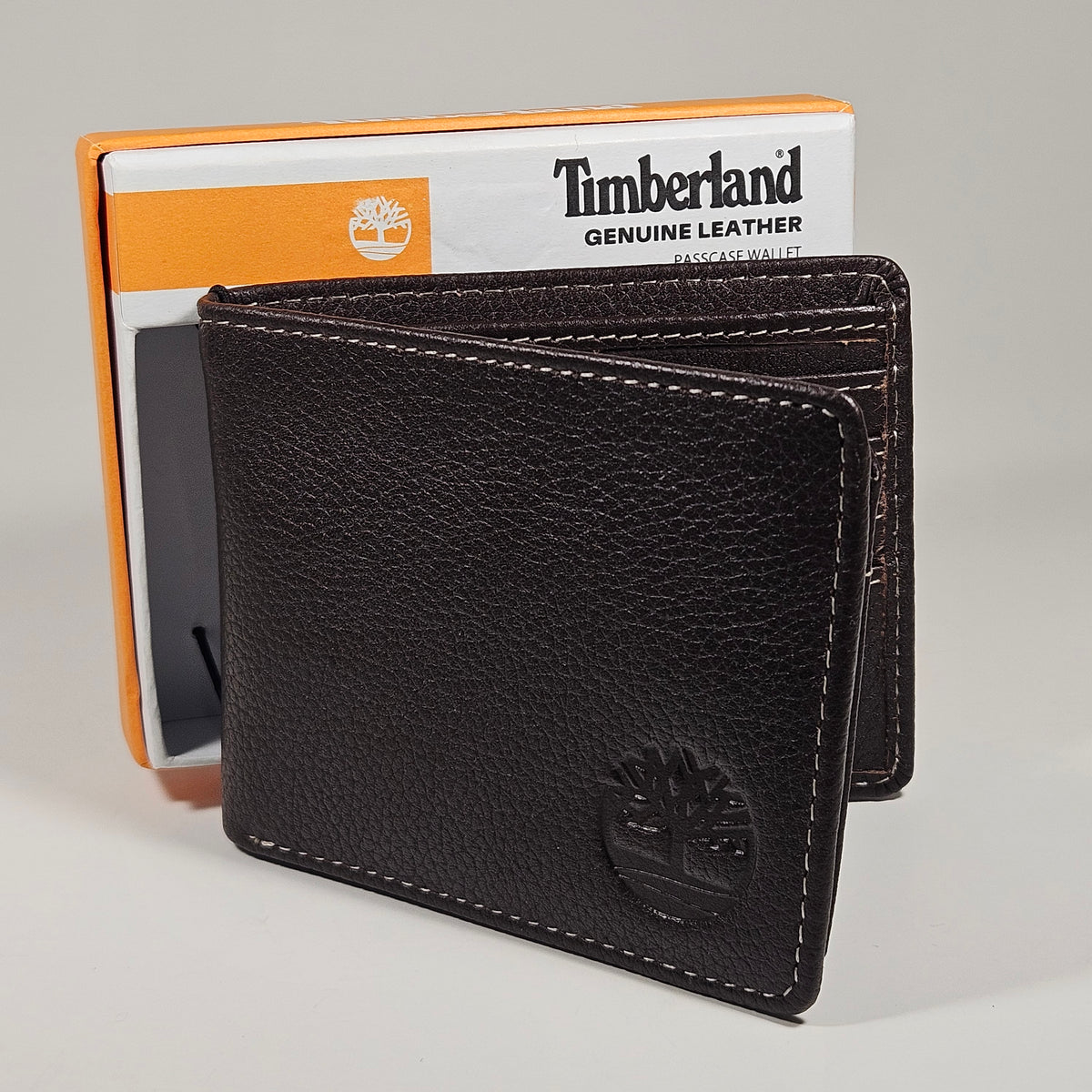 Timberland Men's Bifold Brown Stitched Genuine Leather Passcase Wallet NP0696 01