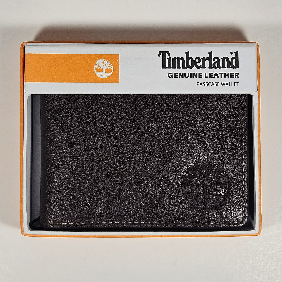 Timberland Men's Bifold Brown Stitched Genuine Leather Passcase Wallet NP0696 01