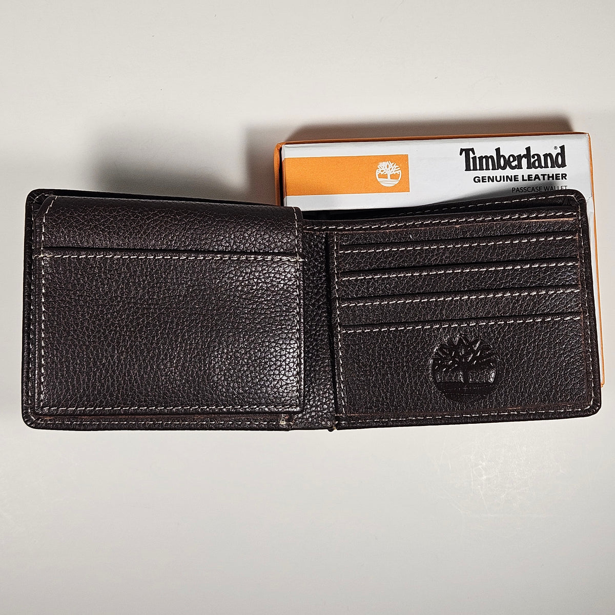 Timberland Men's Bifold Brown Stitched Genuine Leather Passcase Wallet NP0696 01