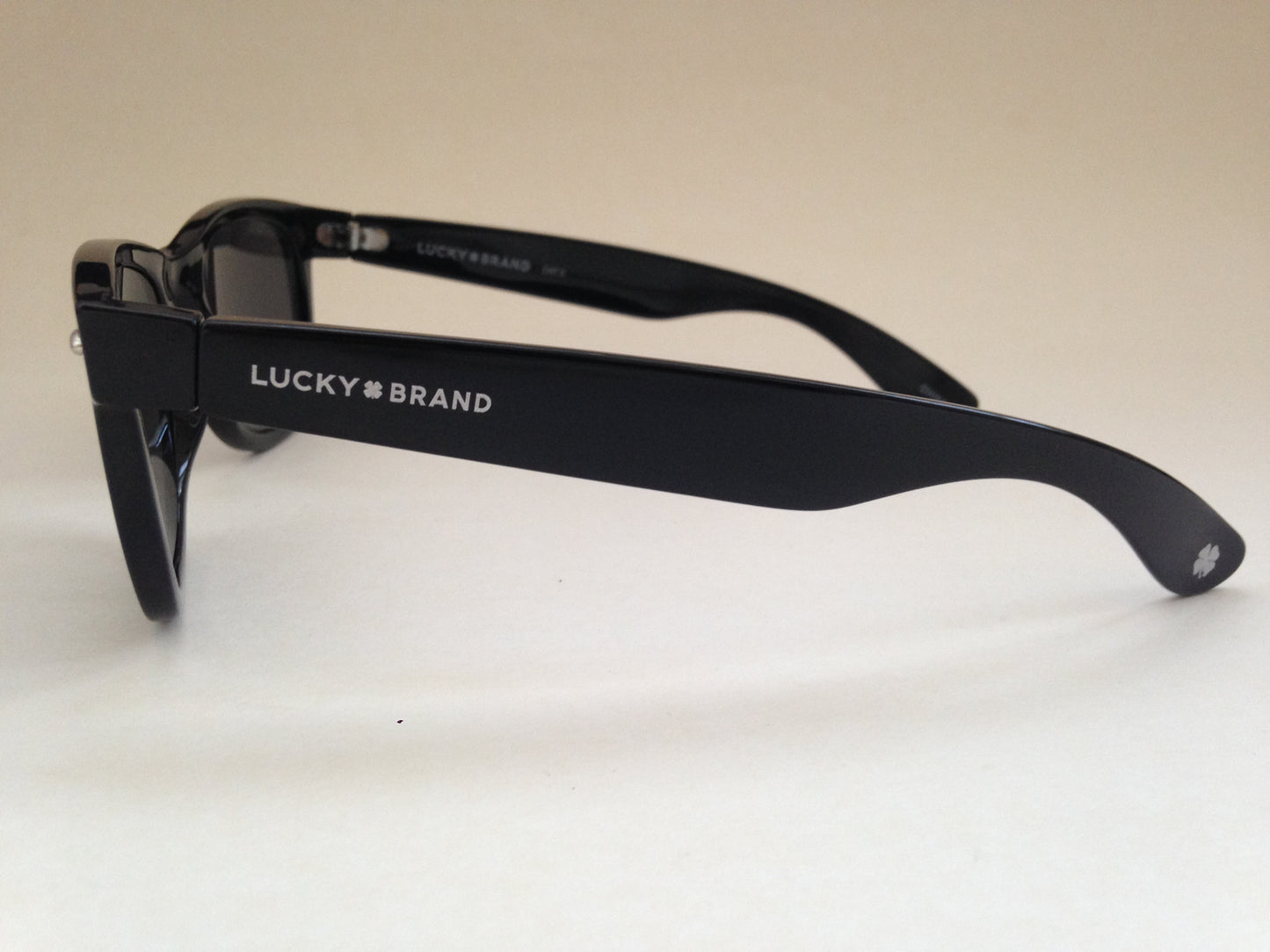 Lucky Brand Dusk Sunglasses Classic Retro Square Frame Shiny Black Frame / Gray Lens