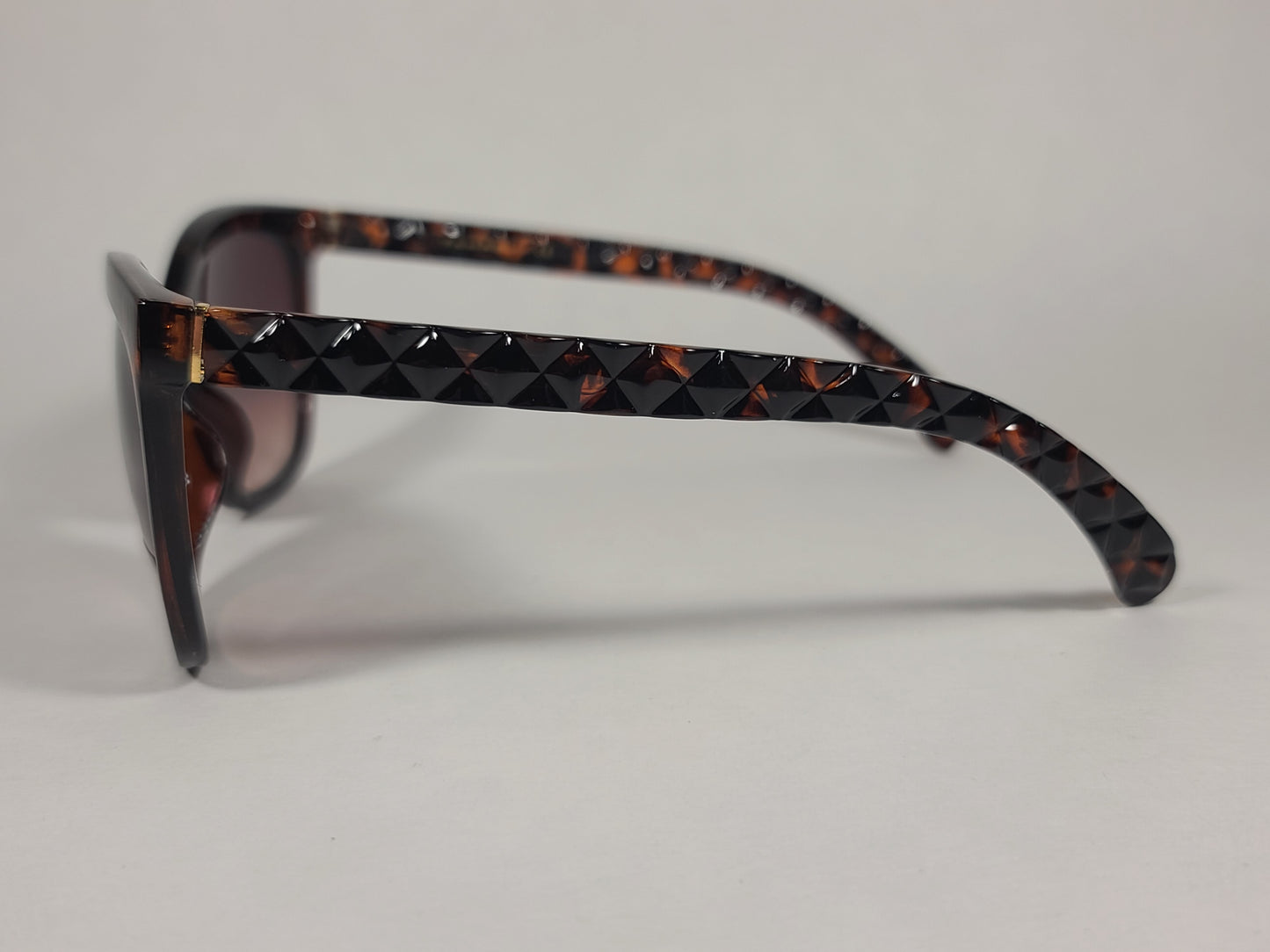 Tahari Rectangular Sunglasses Tortoise Frame Brown Gradient TH795 TS - Sunglasses