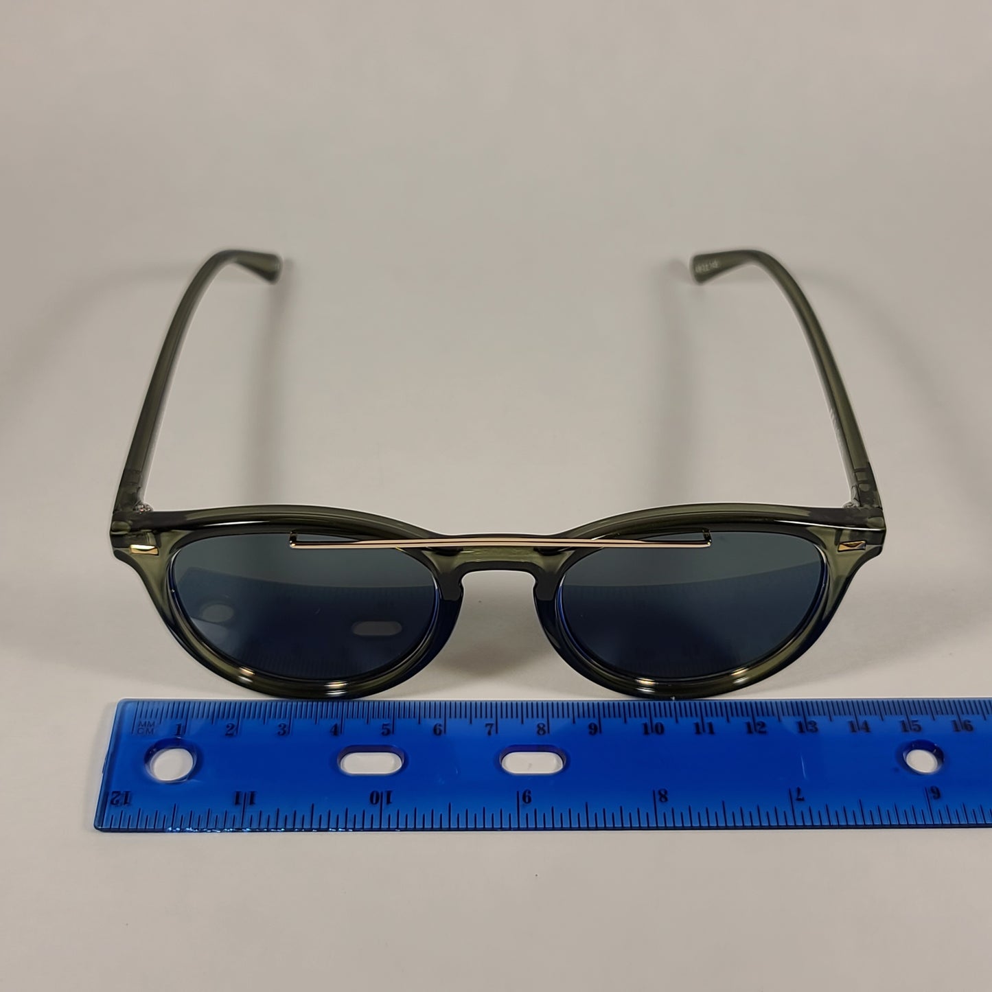 Le Specs Fire Starter Claw Round Sunglasses Green Khaki Frame Green Gray Lens LSP1902040 - Sunglasses