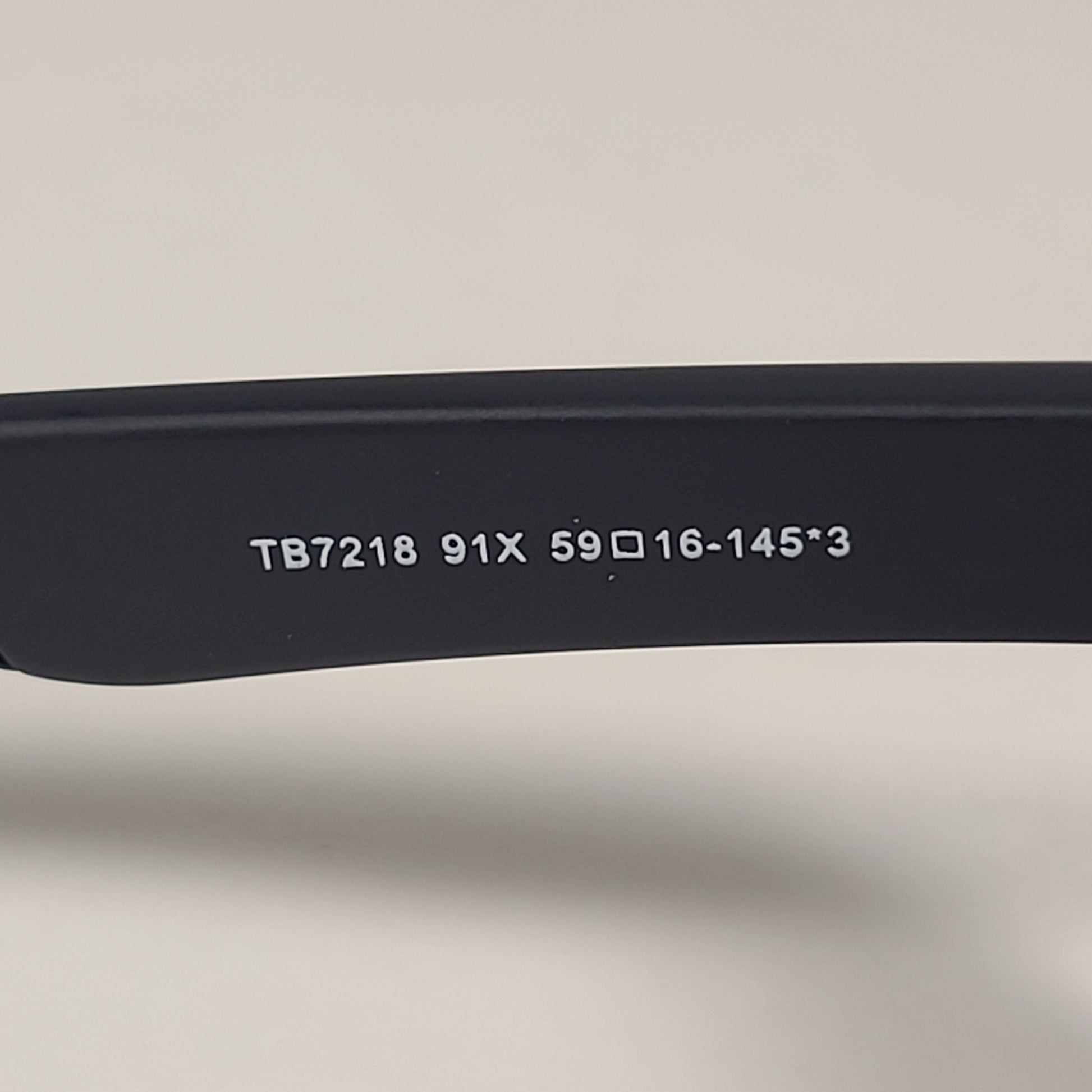 Timberland Rectangular Sunglasses Matte Black Plastic Frame Blue Violet Lens TB7218 91X - Sunglasses