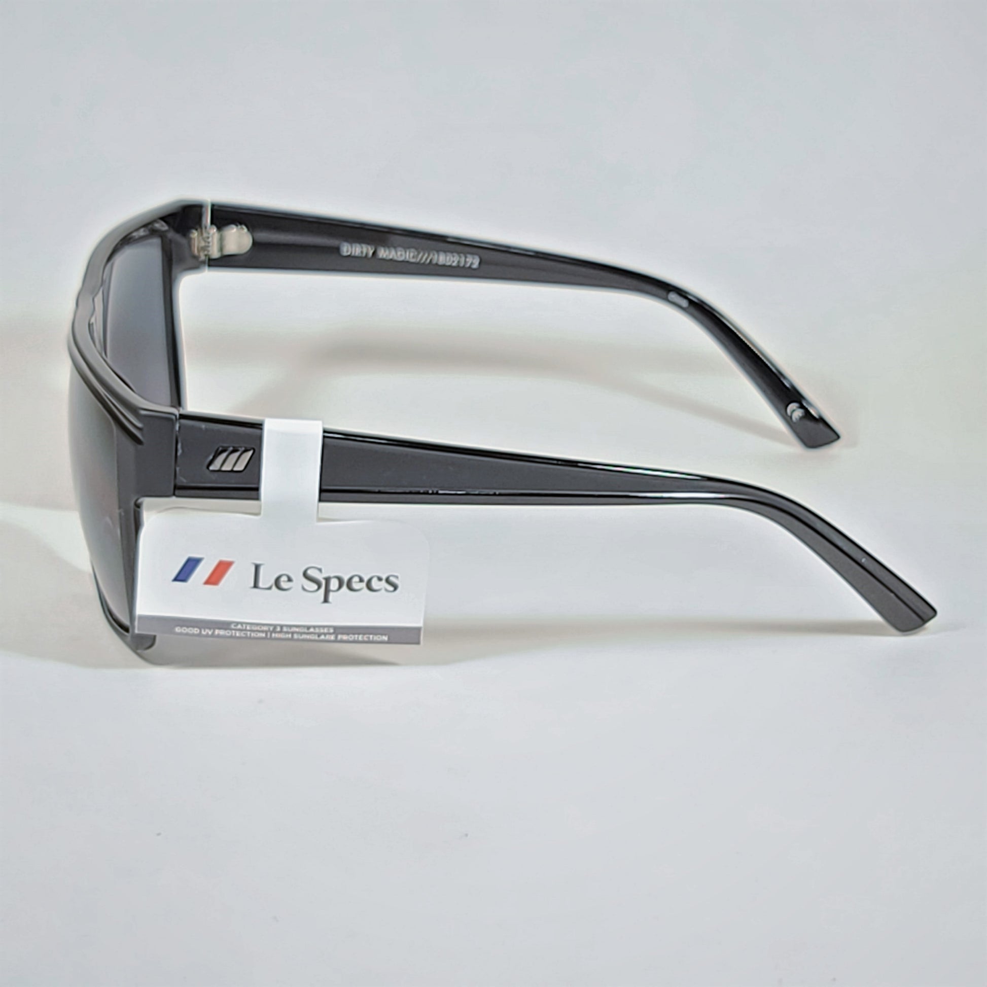 Le Specs Dirty Magic Shield Square Sunglasses Matte Black Frame Gray Mono Lens LSP1802172 - Sunglasses