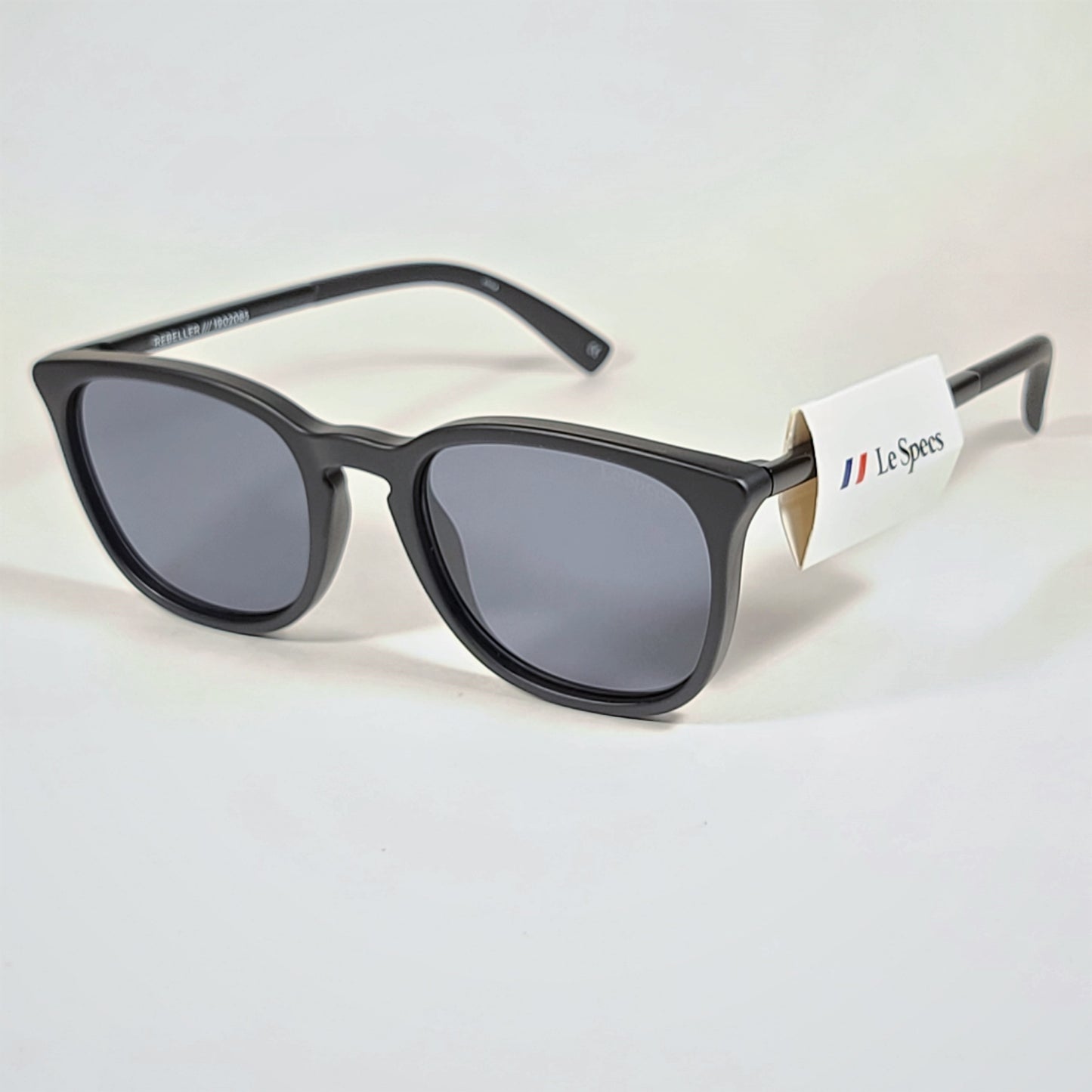 Le Specs Rebeller Rounded Keyhole Sunglasses Matte Black Frame Gray Mono Lens LSP1902085 MATTE BLACK - Sunglasses