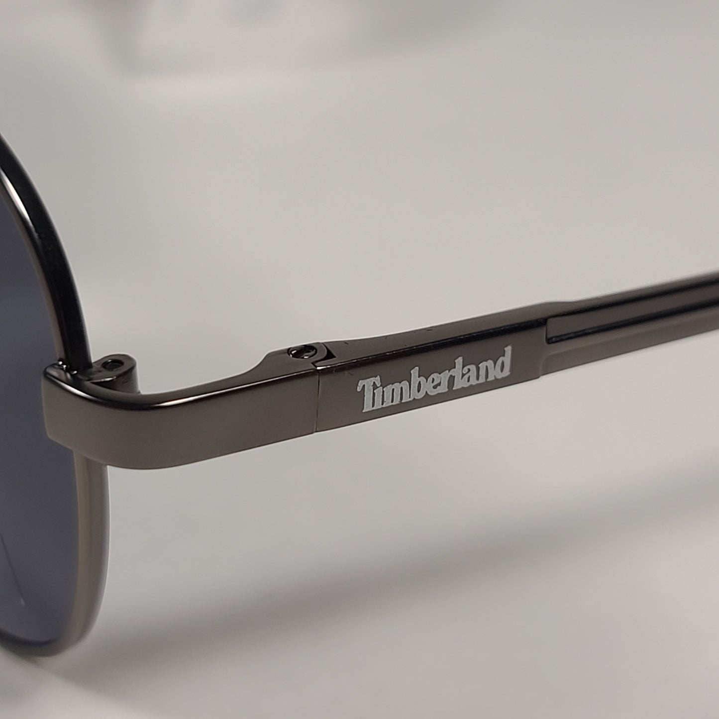 Timberland Aviator Sunglasses Gunmetal Gray Frame Gray Tinted Lens TB7147 09A - Sunglasses