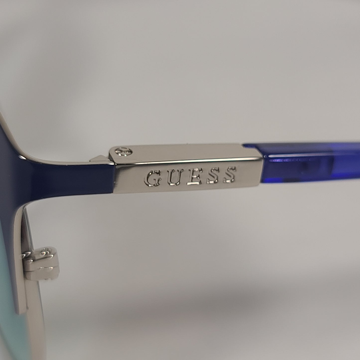 Guess Round Sunglasses GU3036 92X Blue And Silver Frame Blue Flash Mirror Lens - Sunglasses