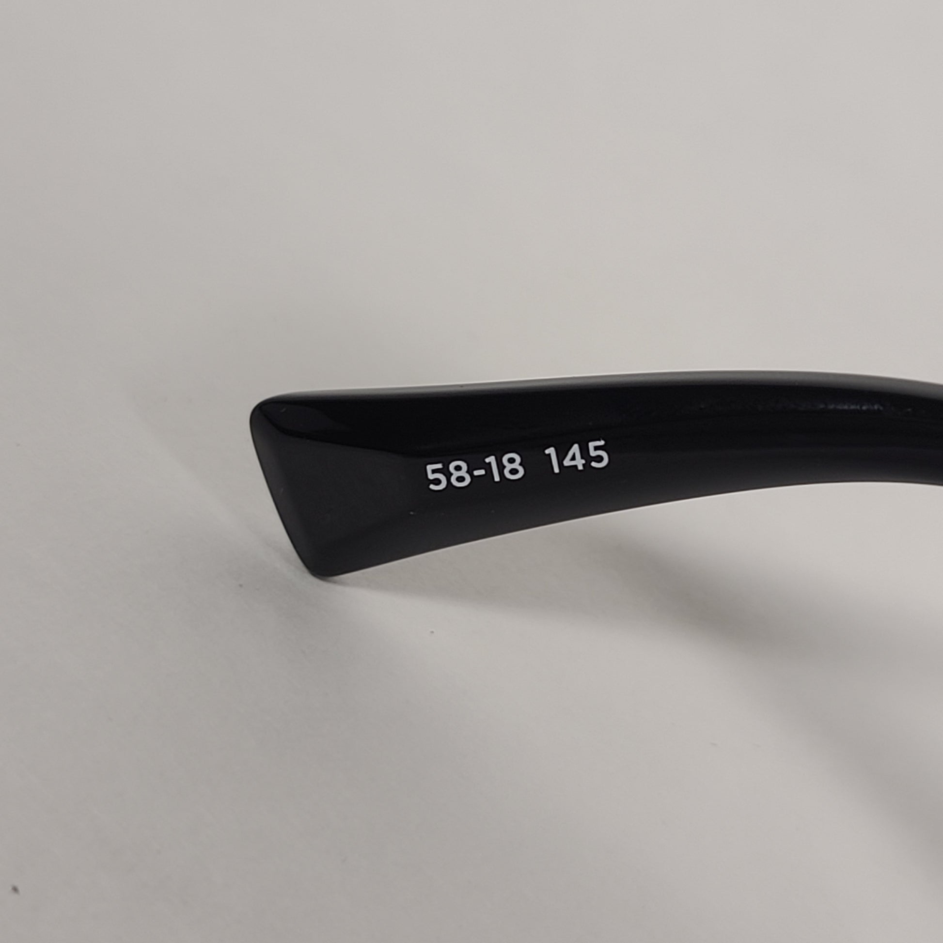 Le Specs High Hopes Square Sunglasses Matte Black Frame Gray Green Tinted Lens LSP2002226 MATTE BLACK - Sunglasses
