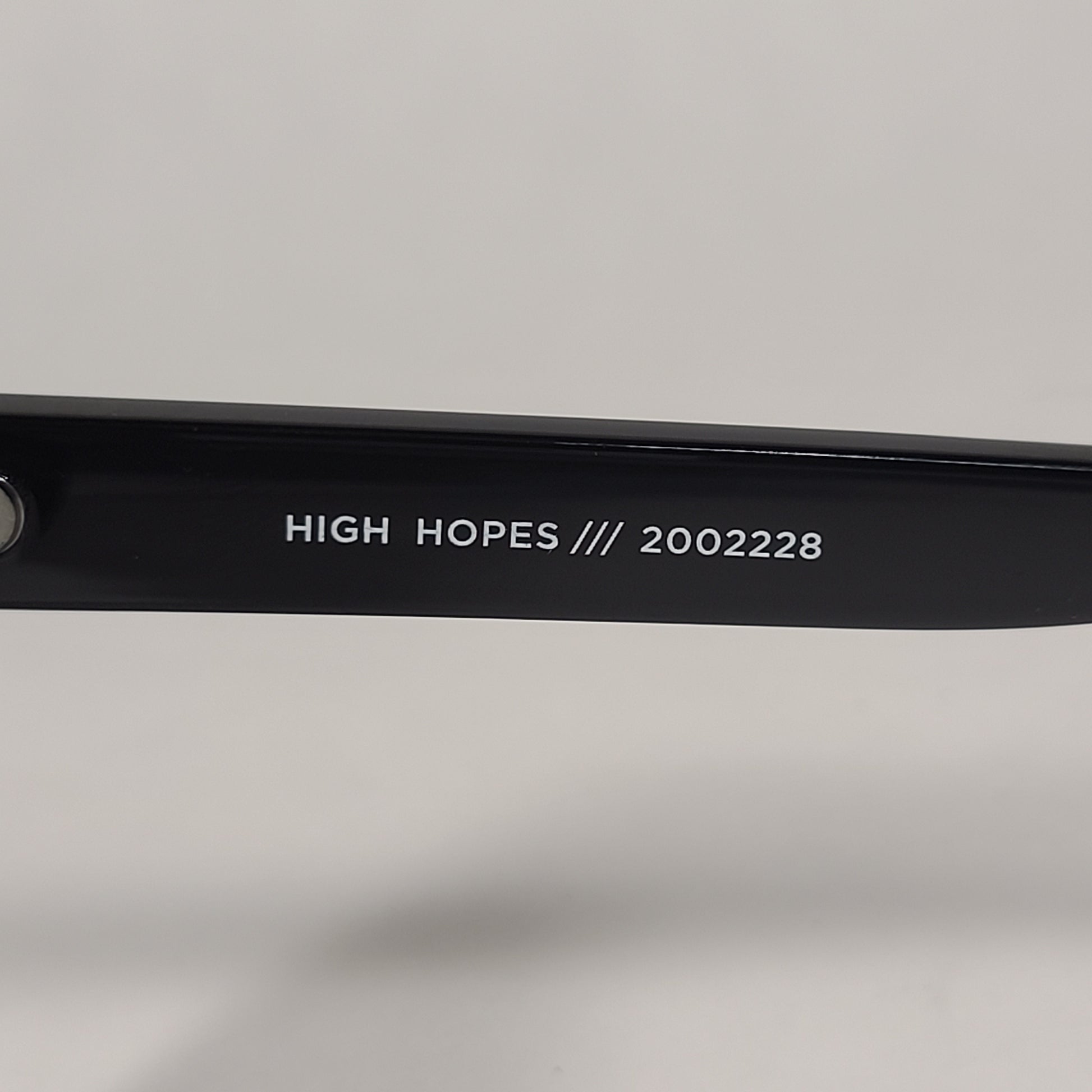 Le Specs High Hopes Square Sunglasses Matte Black Frame Gray Green Tinted Lens LSP2002226 MATTE BLACK - Sunglasses