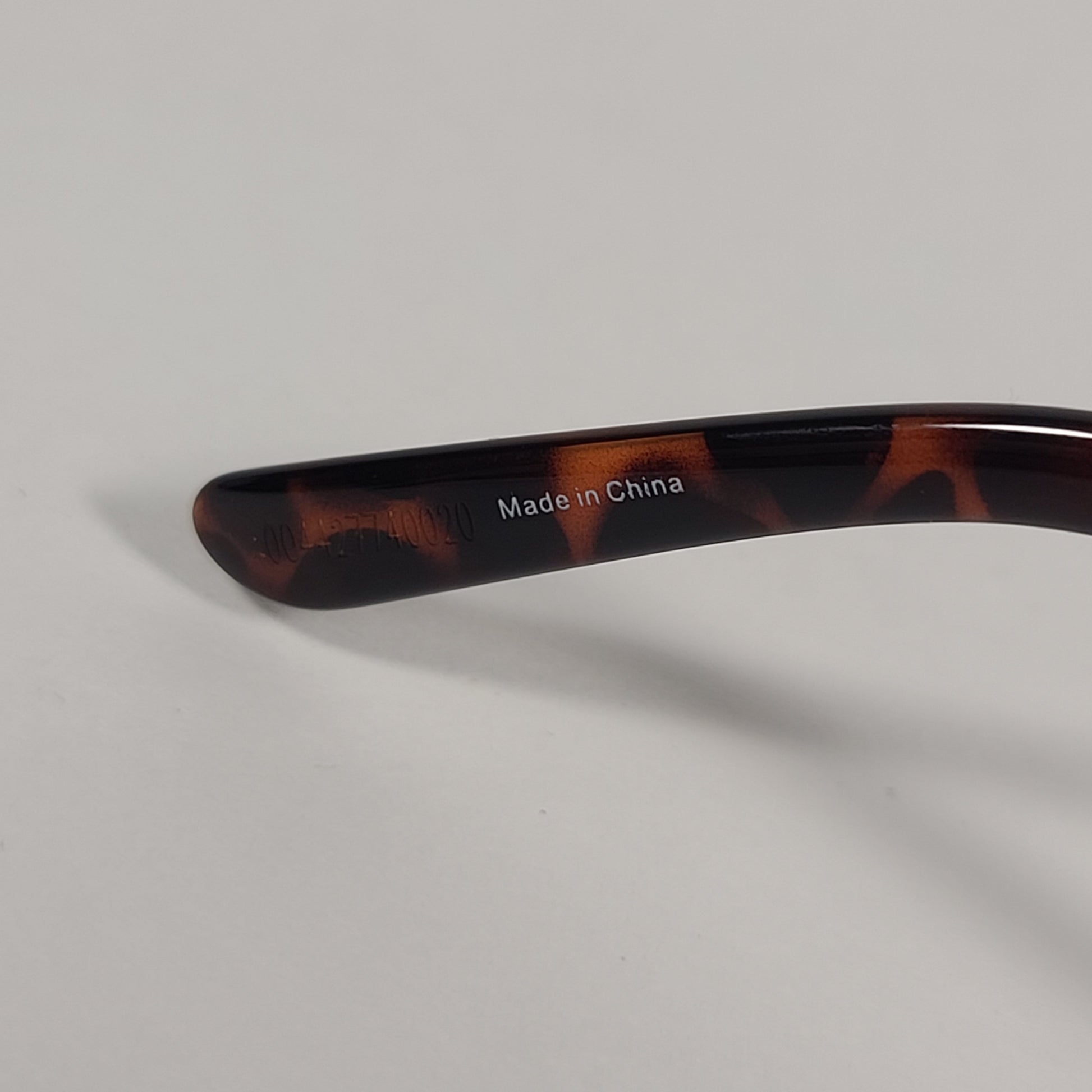 Guess Oversized Sunglasses Brown Tortoise Brown Gradient GF0390 52F - Sunglasses