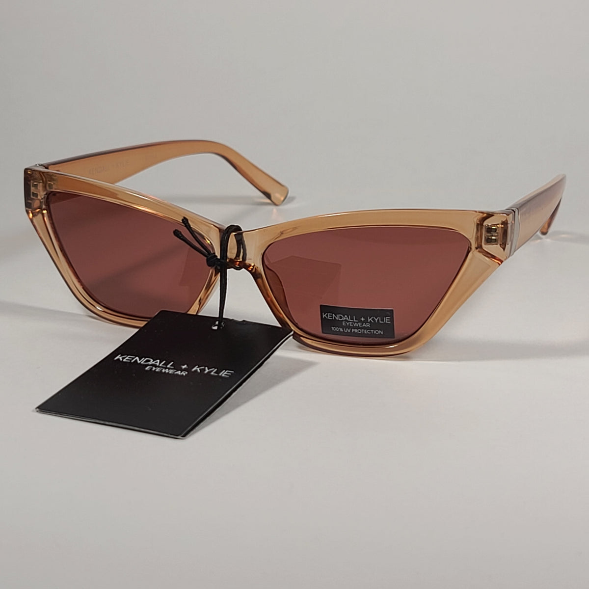 Kendall Kylie White Cat‎ Eye Sunglasses Y2K Glam Oversized Chic Womens Fashion 4 sunglasses. All viral. All from Amazon. From designer  main image 3