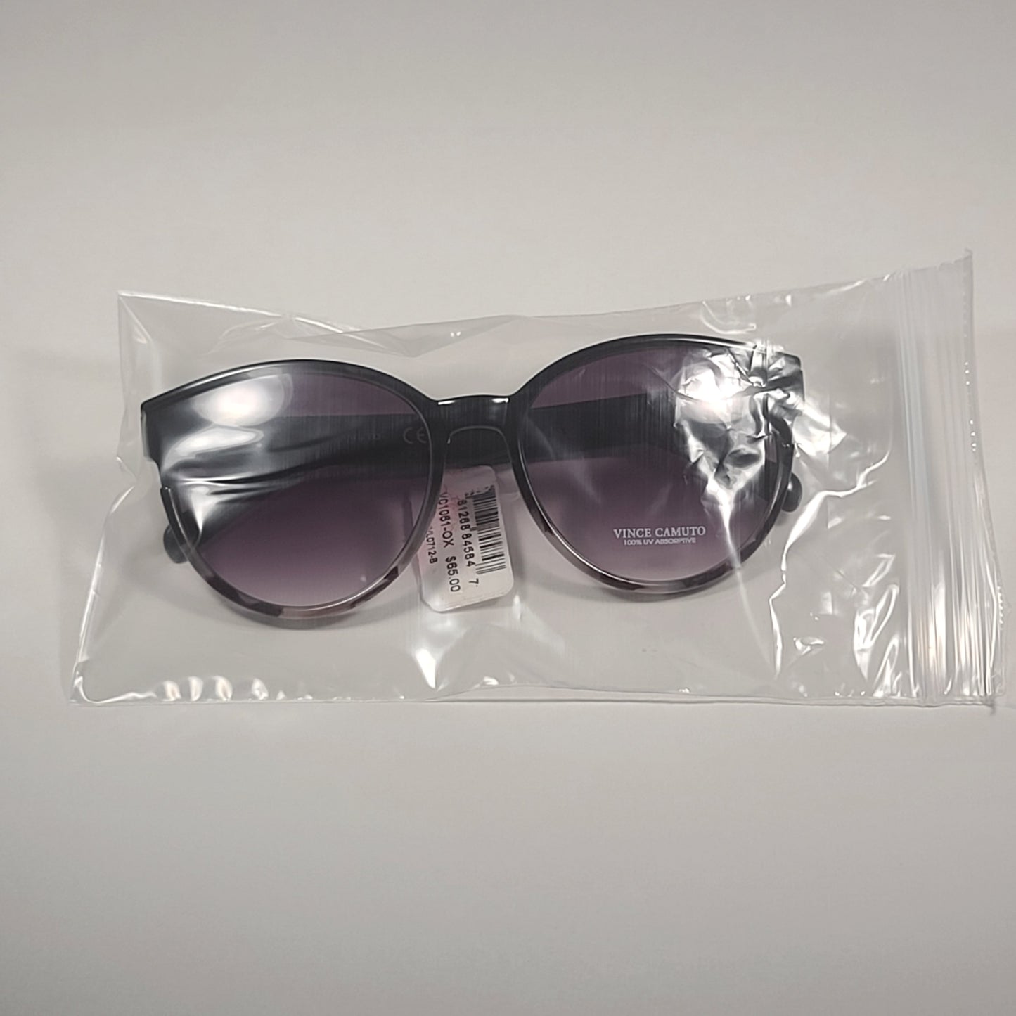 Vince Camuto VC1061 OX Round Sunglasses Shiny Black Frame Smoke Gradient Lens - Sunglasses