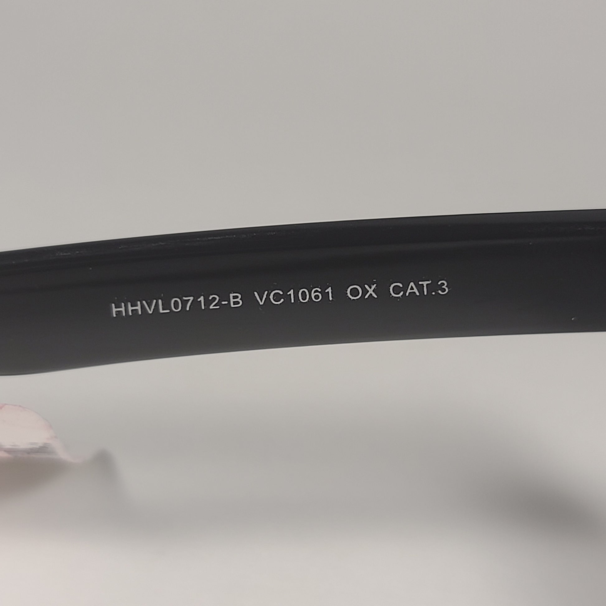 Vince Camuto VC1061 OX Round Sunglasses Shiny Black Frame Smoke Gradient Lens - Sunglasses
