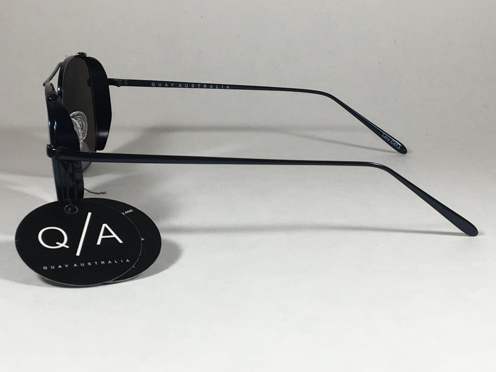 Quay Weekend Warrior Pilot Sunglasses Aviator Dark Navy Metal Silver Mirror Lens Qm000198 Nvy/slv - Sunglasses
