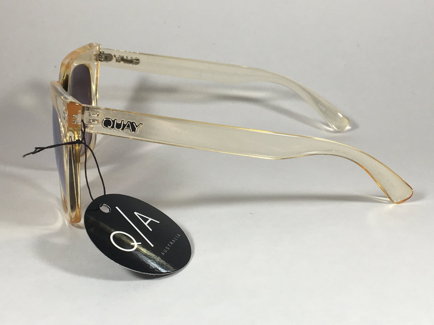 Quay Harper Sunglasses Cat Eye Clear Gold Plastic Gold Pink Mirror Lens Qw000157 Gold/gold - Sunglasses