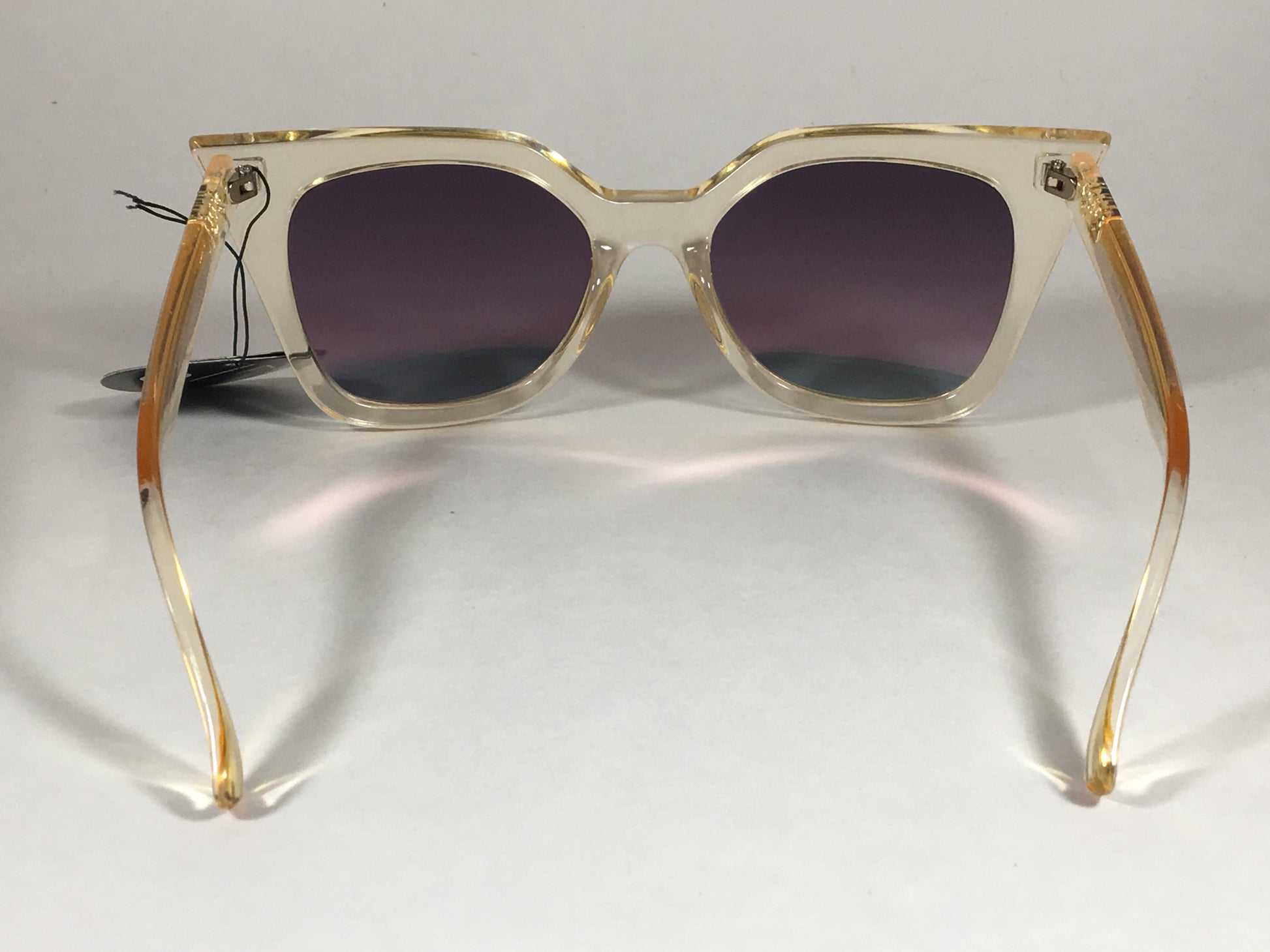 Quay Harper Sunglasses Cat Eye Clear Gold Plastic Gold Pink Mirror Lens Qw000157 Gold/gold - Sunglasses