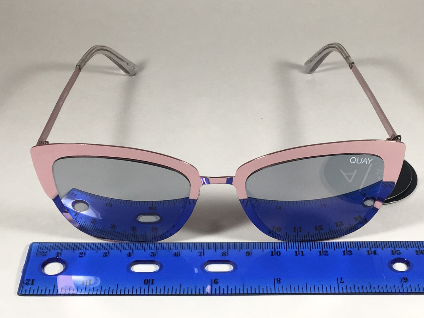Quay Super Girl Sunglasses Large Cat Eye Shiny Pink Metal Silver Mirror Lens Qw000138 Pnk/slv - Sunglasses