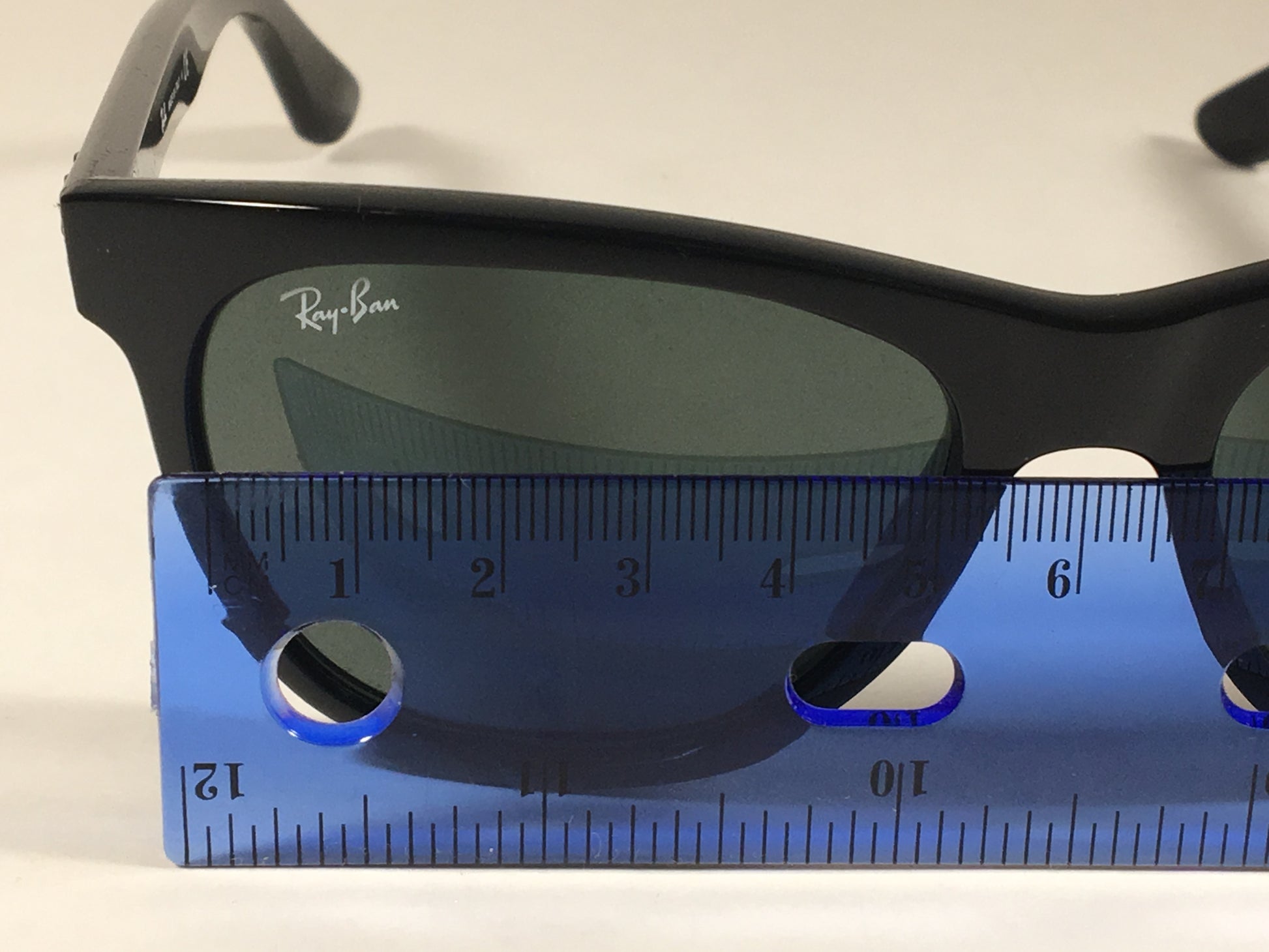 Ray-Ban New Wayfarer Classic Sunglasses RB4184 601/71 Black