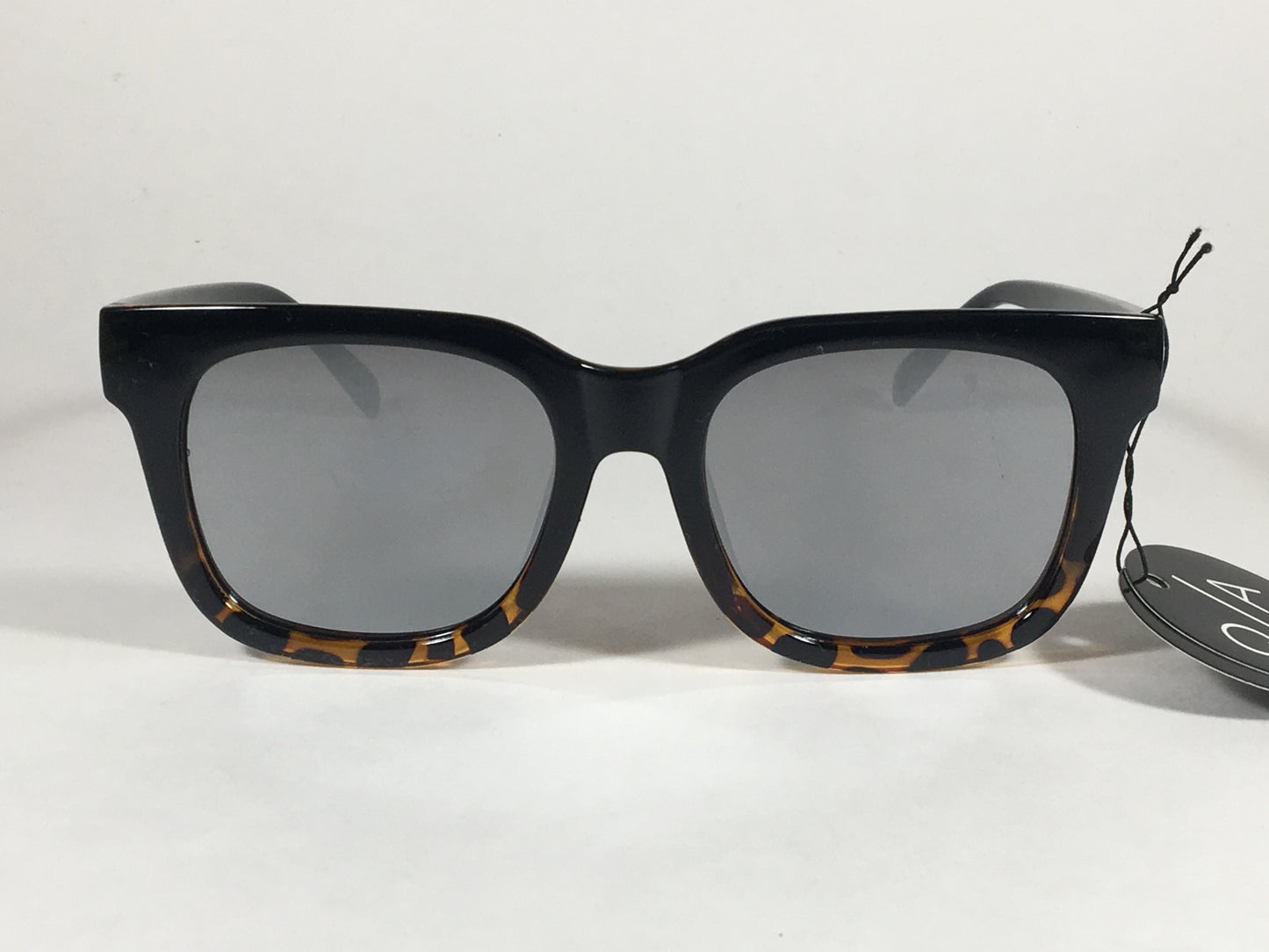 Quay Libre Sunglasses Square Black Gloss Tortoise Silver Gray Mirror Lens Qu000158 Tort/slv - Sunglasses