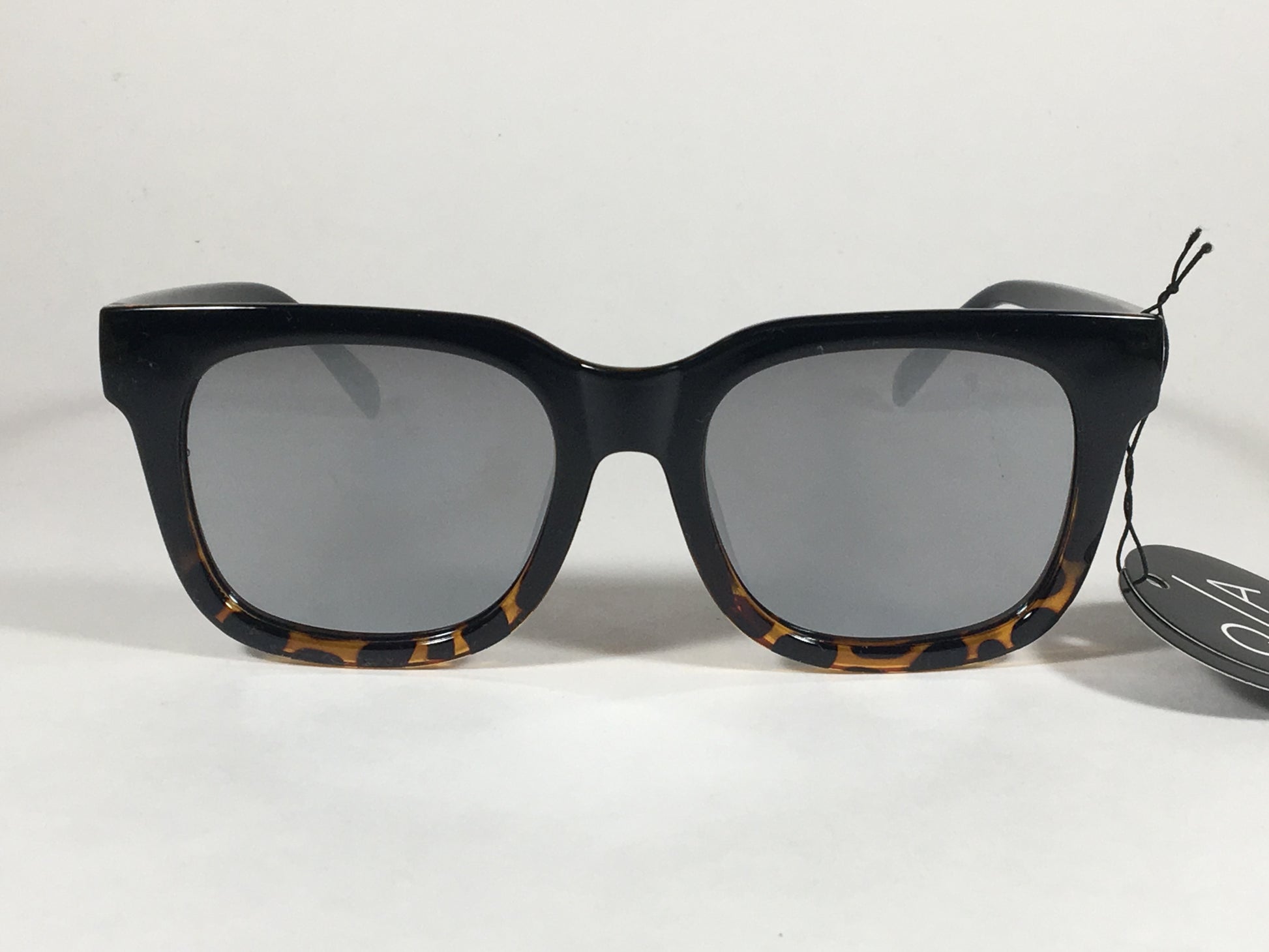 Quay Libre Sunglasses Square Black Gloss Tortoise Silver Gray Mirror Lens Qu000158 Tort/slv - Sunglasses