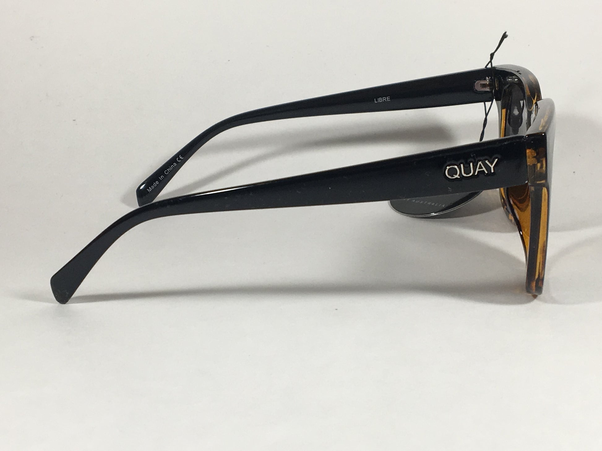 Quay Libre Sunglasses Square Black Gloss Tortoise Silver Gray Mirror Lens Qu000158 Tort/slv - Sunglasses