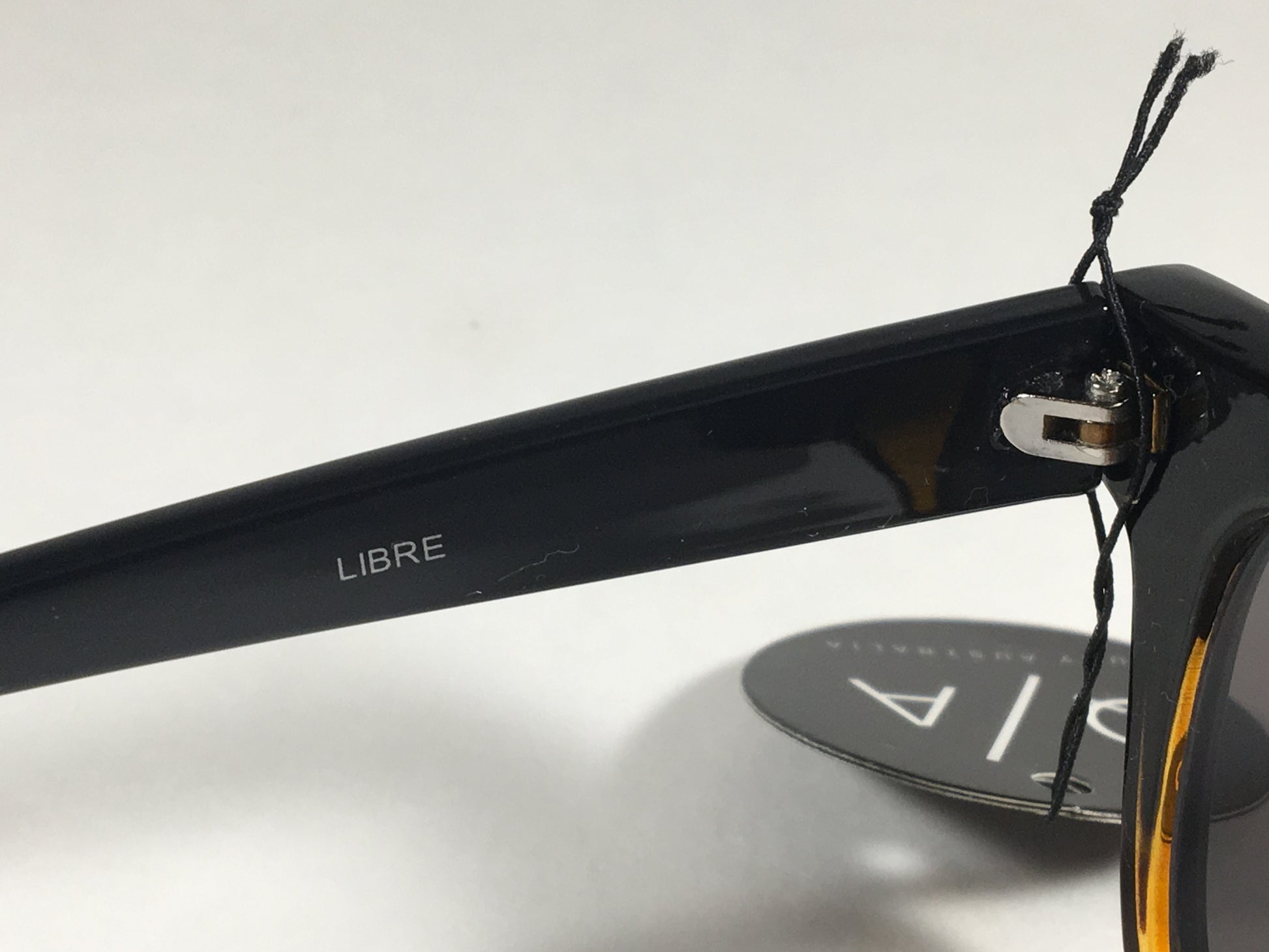 Quay Libre Sunglasses Square Black Gloss Tortoise Silver Gray Mirror Lens Qu000158 Tort/slv - Sunglasses