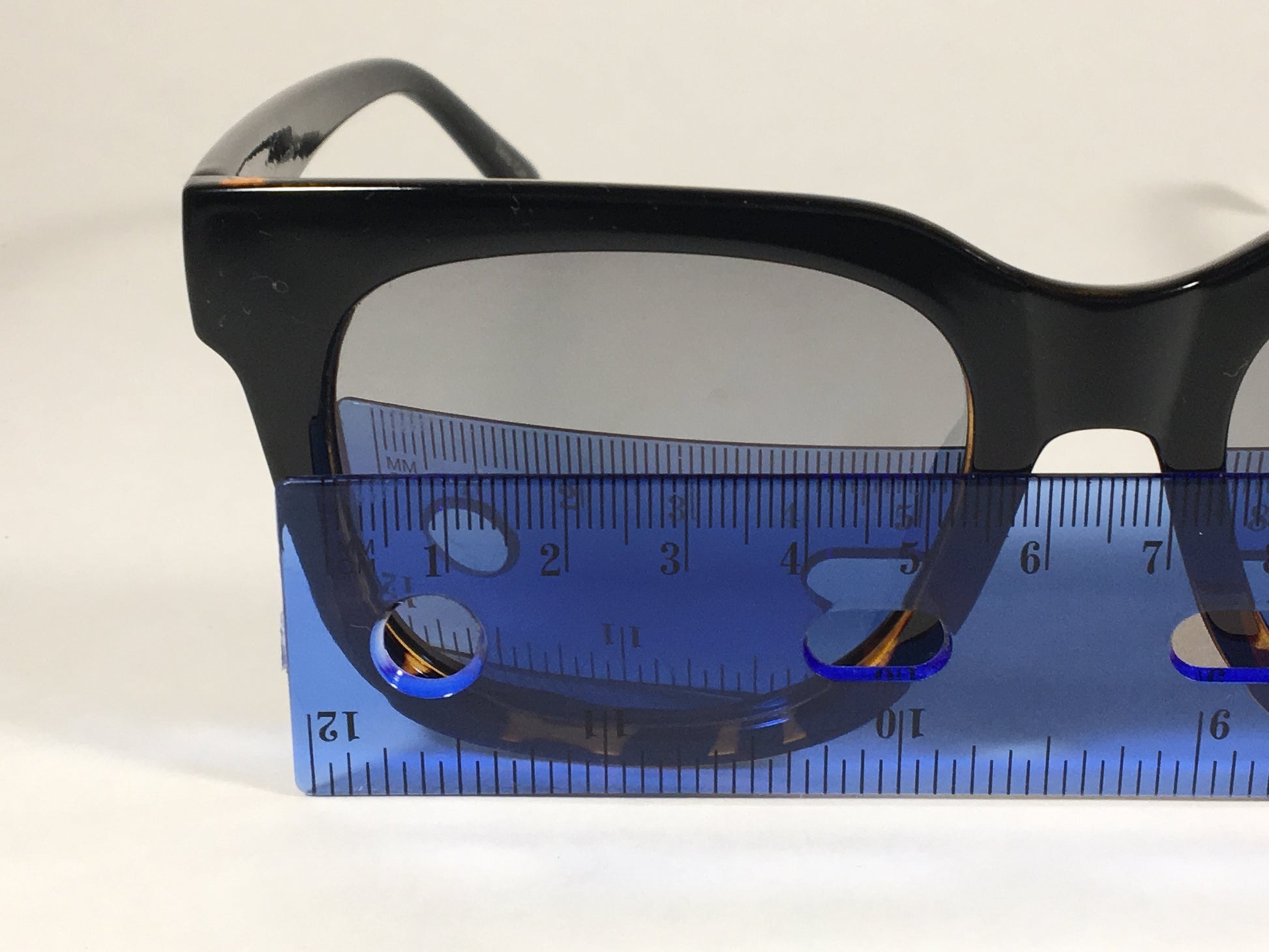 Quay Libre Sunglasses Square Black Gloss Tortoise Silver Gray Mirror Lens Qu000158 Tort/slv - Sunglasses