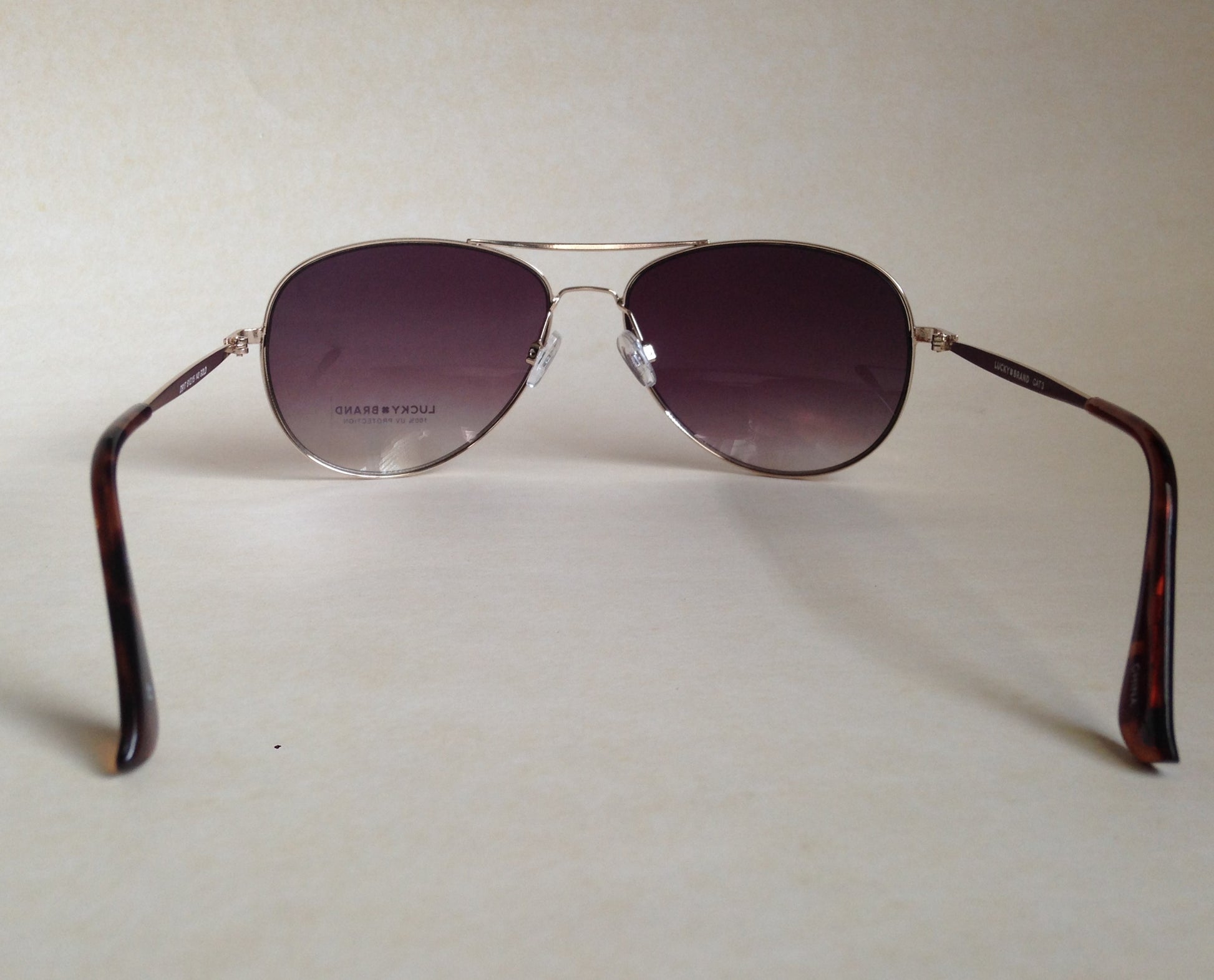Lucky Brand Mens Aviator Sunglasses D917 Pale Gold Metal Gray Gradient Lens - Sunglasses