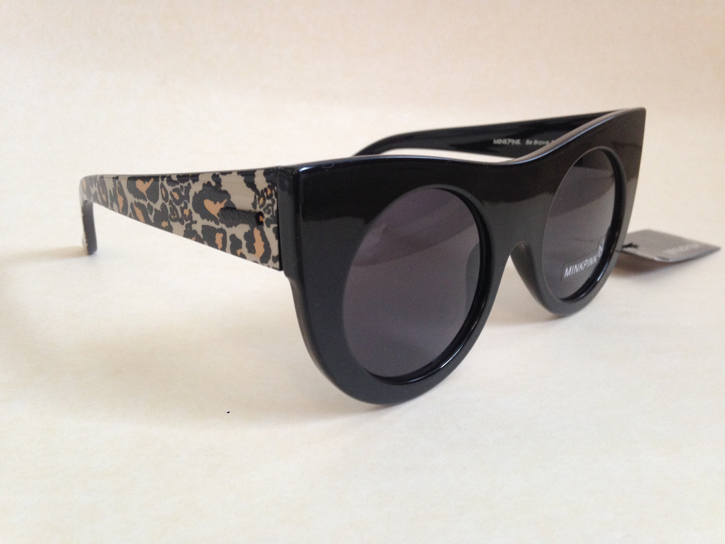 Minkpink Sunglasses New Authentic Double Cross Round Cat Eye Black With Leopard - Sunglasses