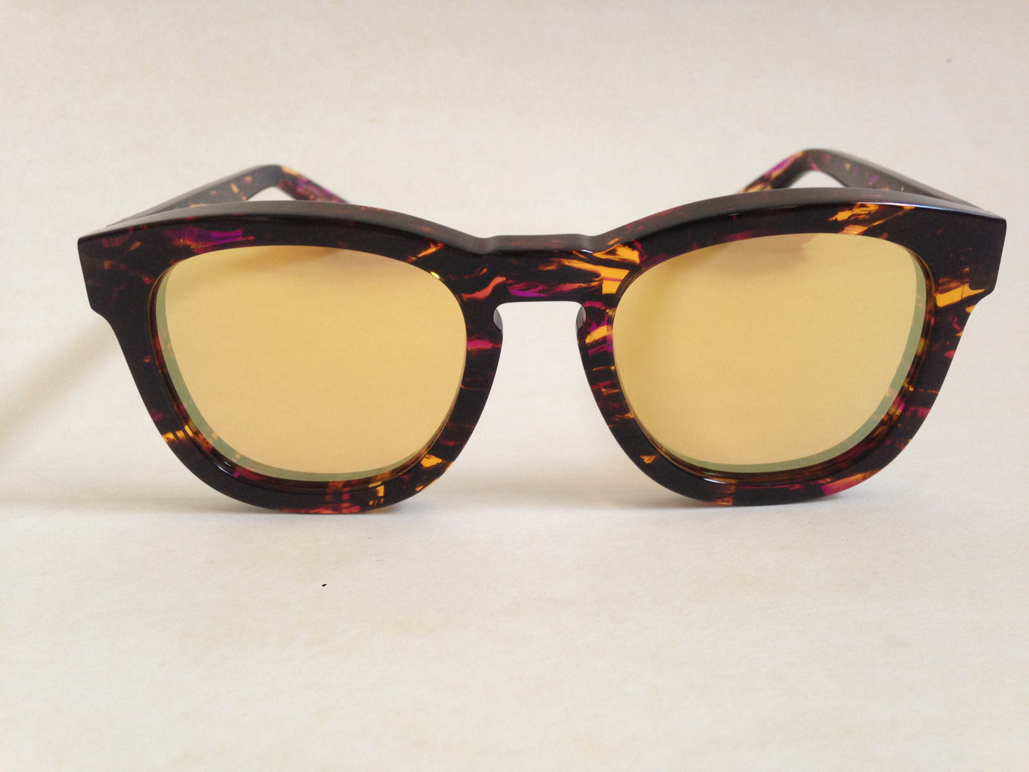 Wildfox Womens Classic Fox Deluxe Color Montage Sunglasses Square Frame Gold Mirror Lens - Sunglasses