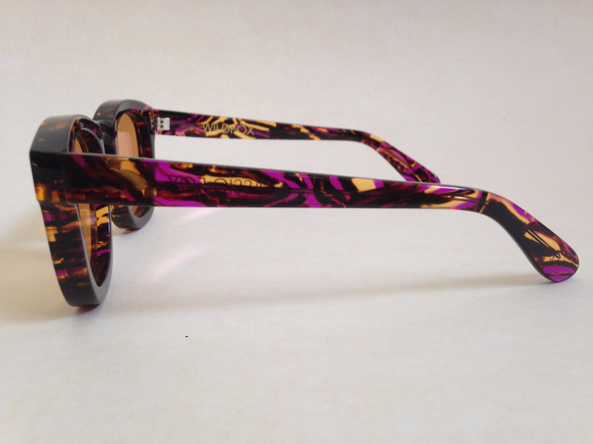 Wildfox Womens Classic Fox Deluxe Color Montage Sunglasses Square Frame Gold Mirror Lens - Sunglasses