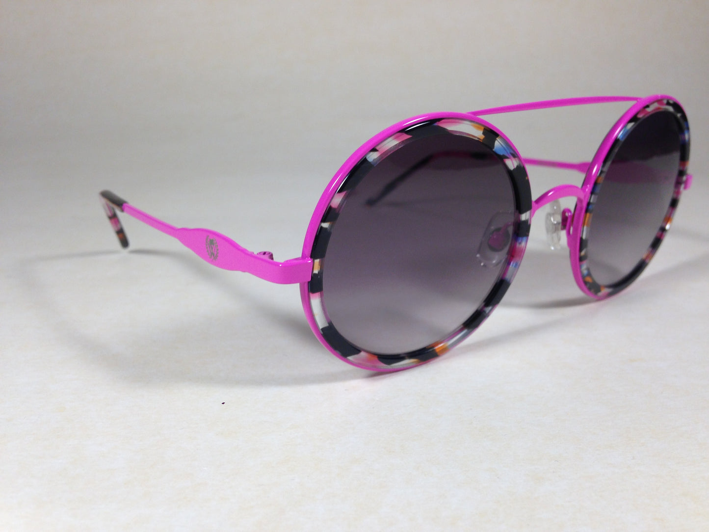 Wildfox Winona Fireworks Sunglasses Round Pink Black Frame Gray Gradient Lens - Sunglasses