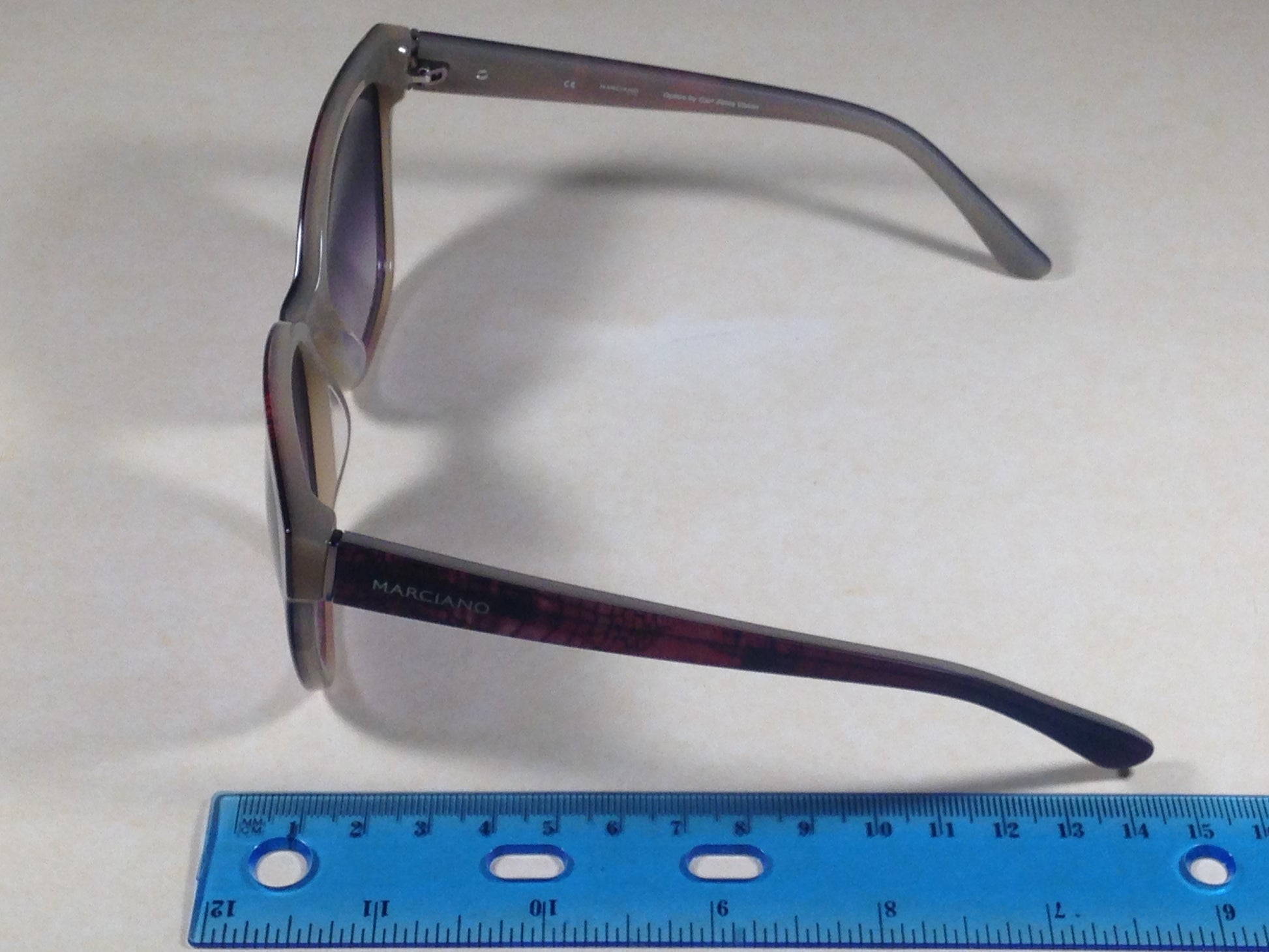 Guess By Marciano Gm727 75B Womens Cat Eye Sunglasses Red Snake Purple Gradient Lens New - Sunglasses