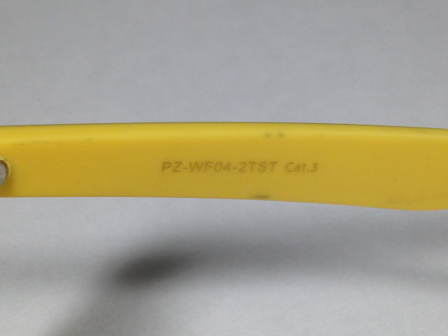 Hd Polarized Sunglasses Pz-Wf04-2Tst Two Tone Wf Man Girl Multiple Color Matte Rubber Finish - Sunglasses