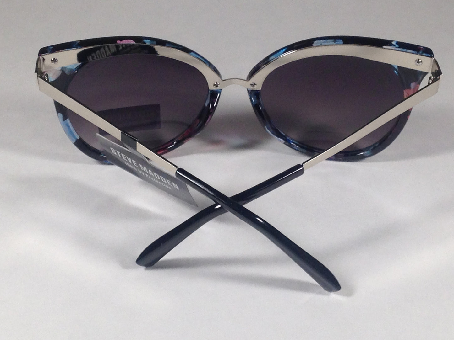 Steve Madden Cat Eye Sunglasses Flowers Smoke Gradient Lens Silver Metal Sm865127 Floral - Sunglasses