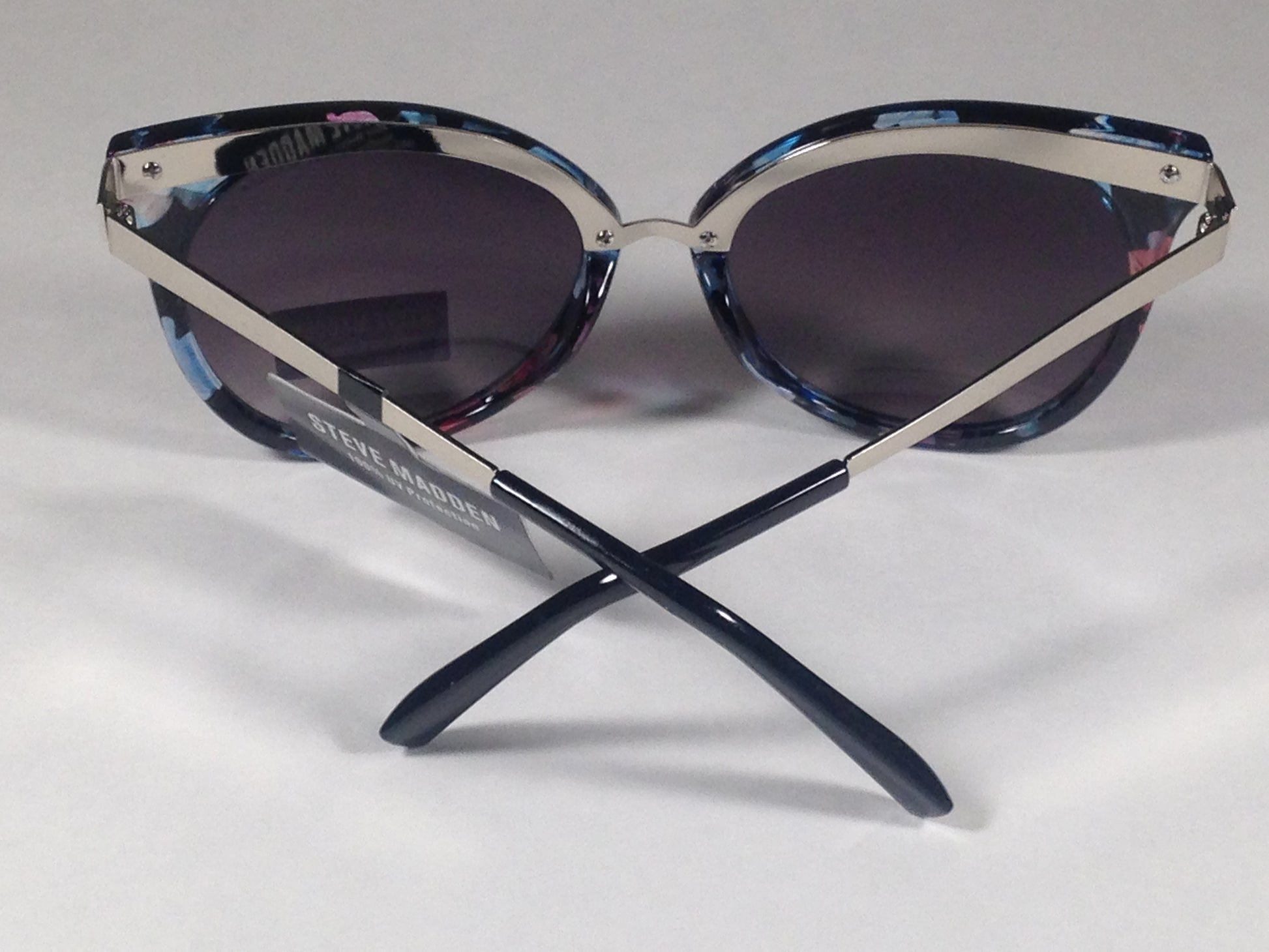 Steve Madden Cat Eye Sunglasses Flowers Smoke Gradient Lens Silver Metal Sm865127 Floral - Sunglasses